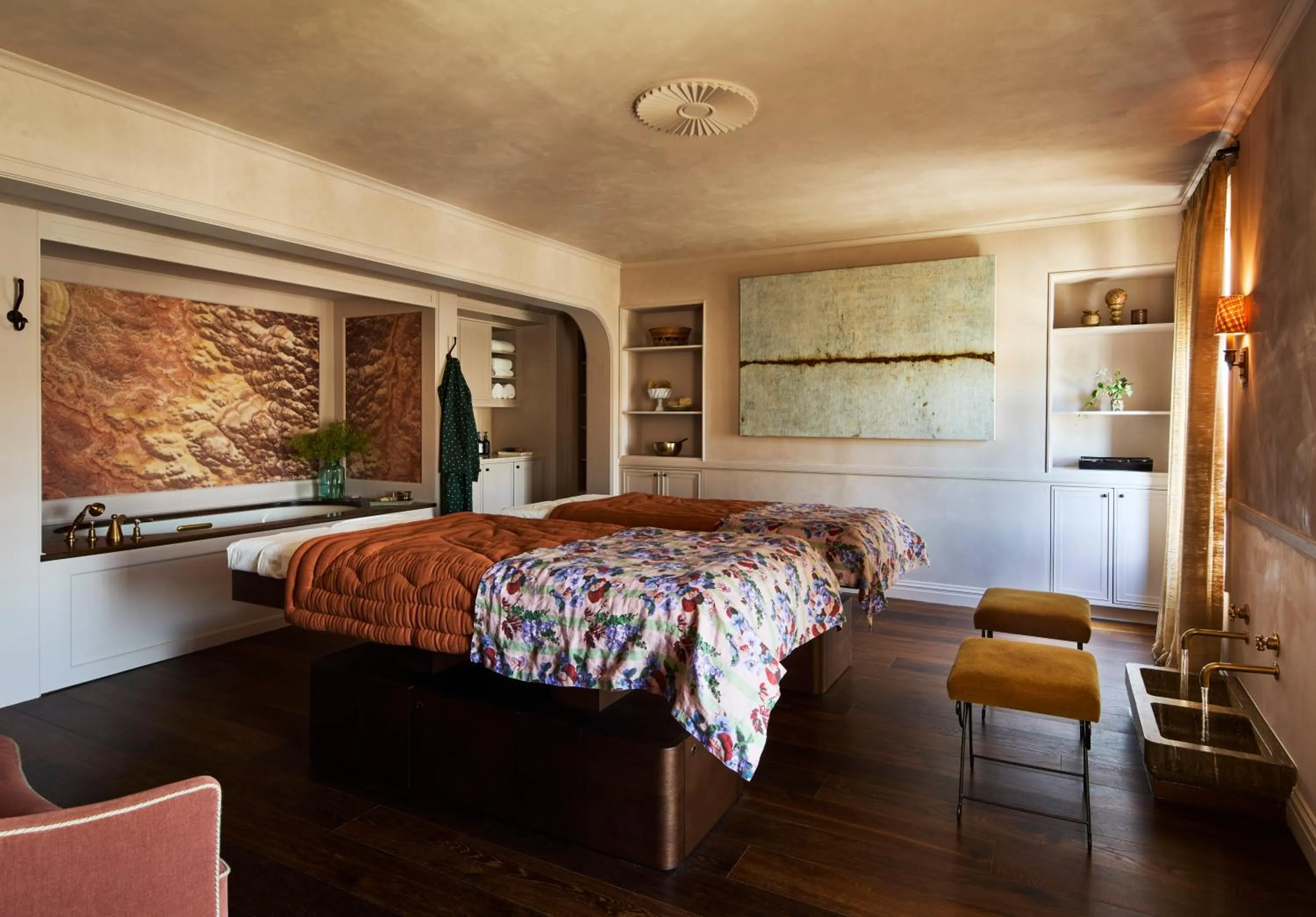 Spa and wellness centre/facilities, Bed in The Hotel Chelsea