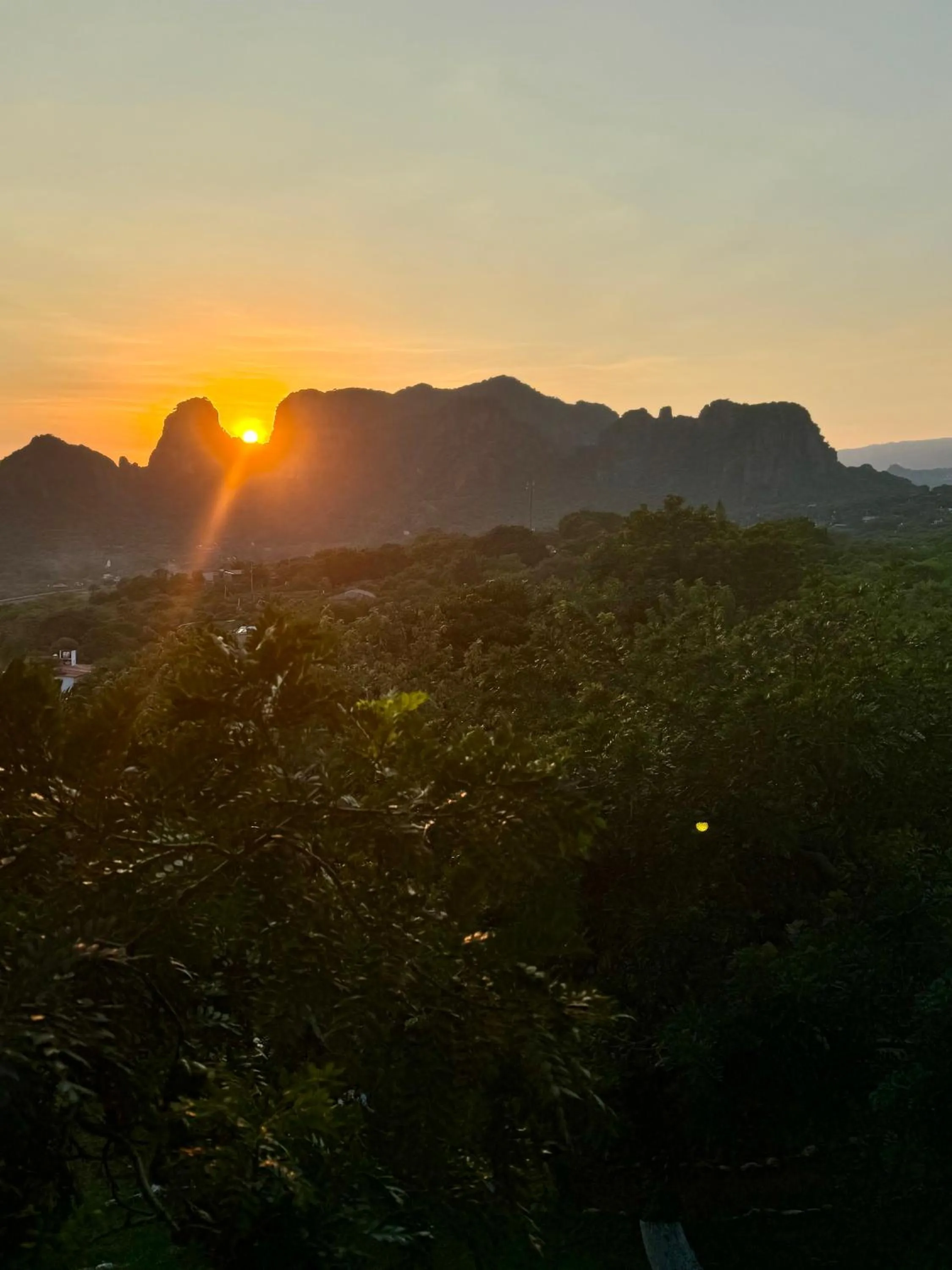Mountain view in Amara Tepoztlán