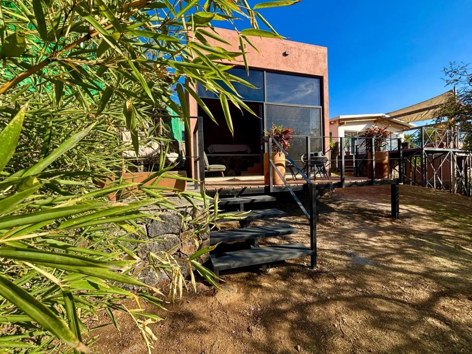 Facade/entrance in Amara Tepoztlán