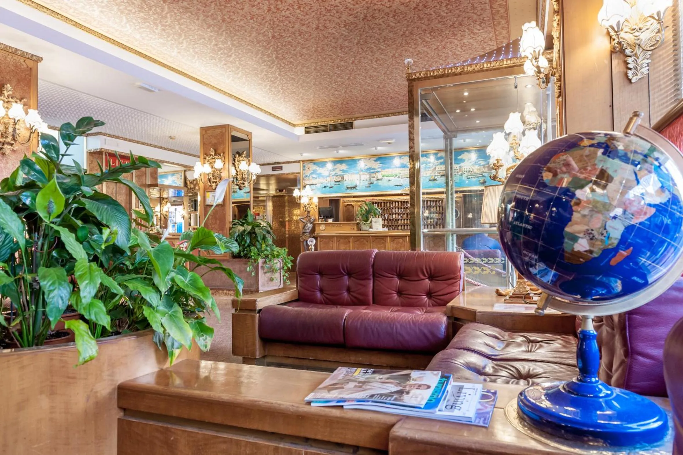 Lobby or reception in Hotel Venezia