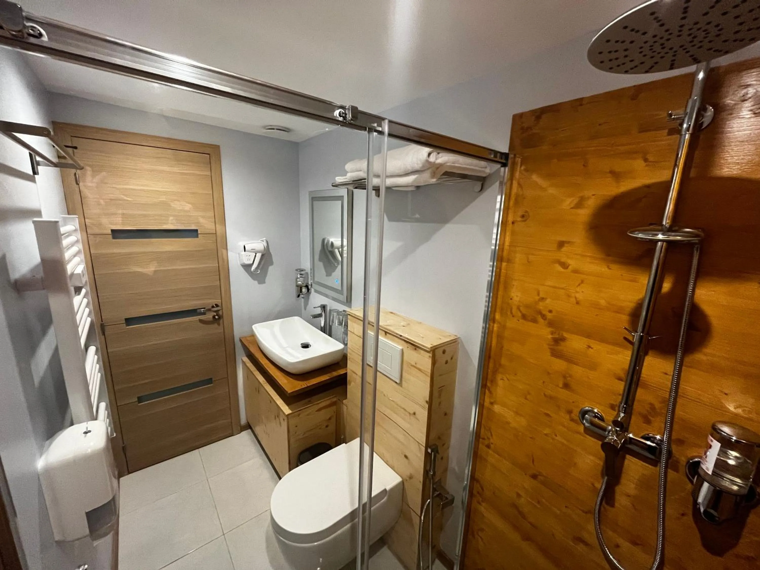 Bed in 9WAGRAM Hotel Boutique