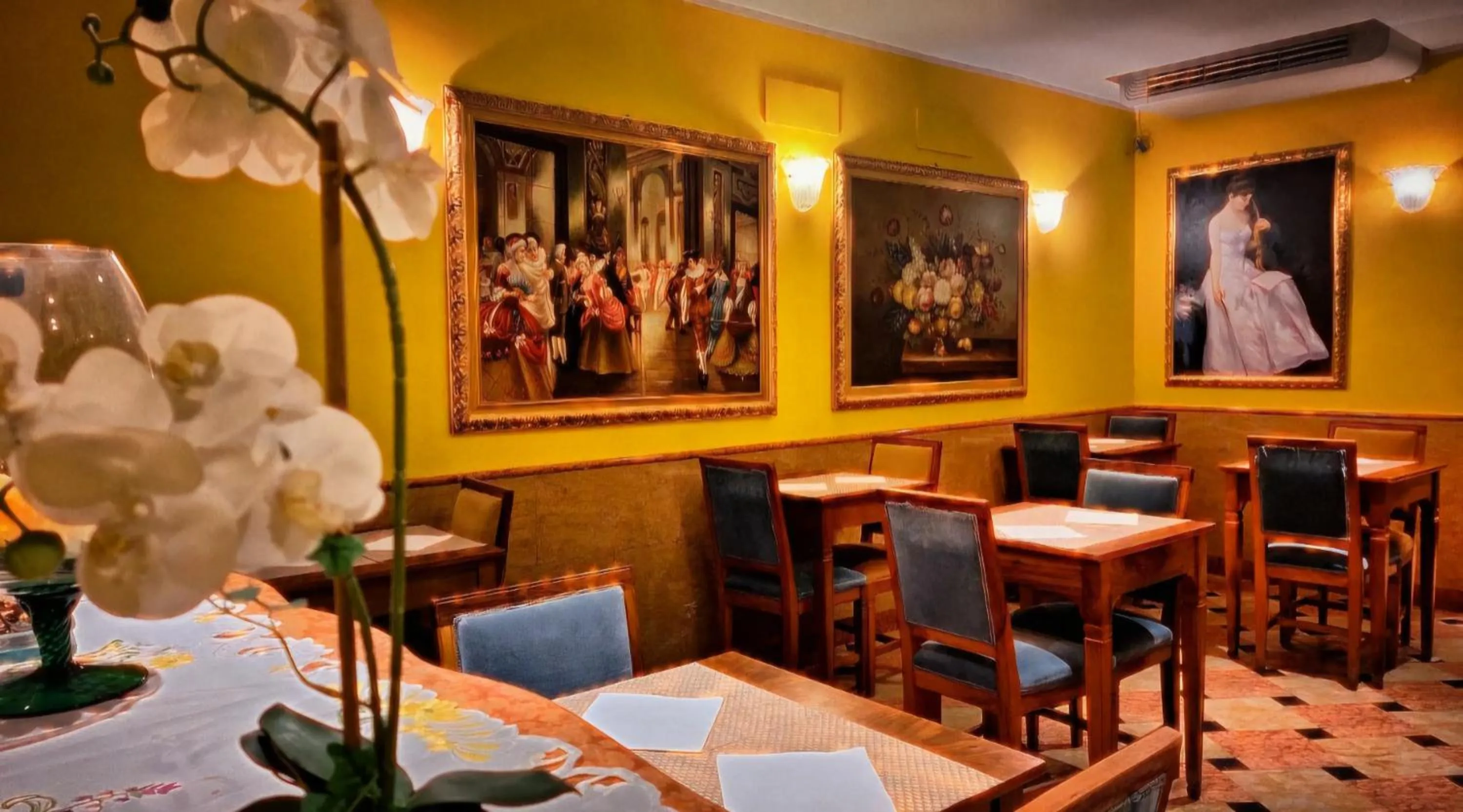 Breakfast in Hotel San Zulian