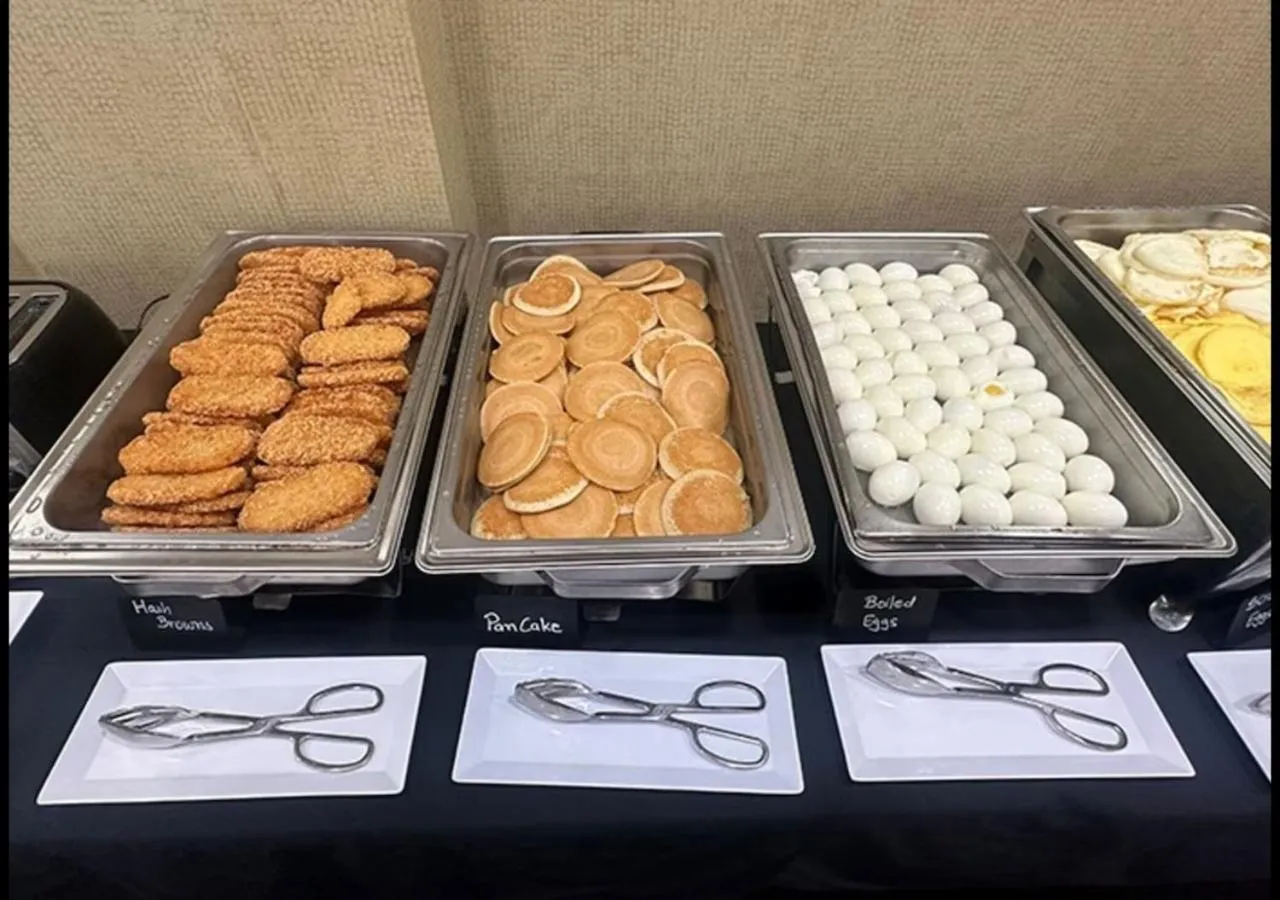 Breakfast in Harmony Suites Secaucus Meadowlands