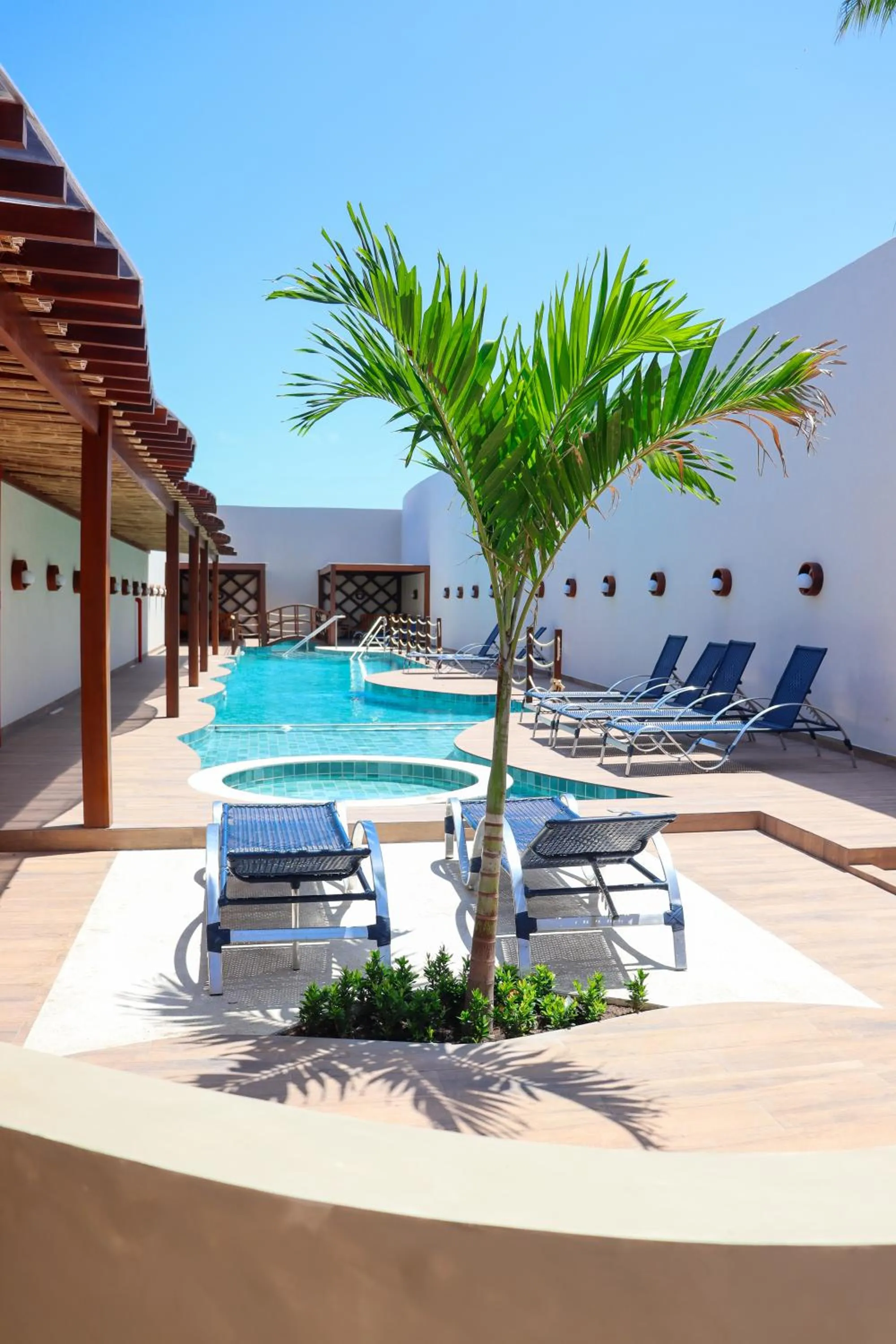 Swimming pool in Barra De Maragogi Pousada