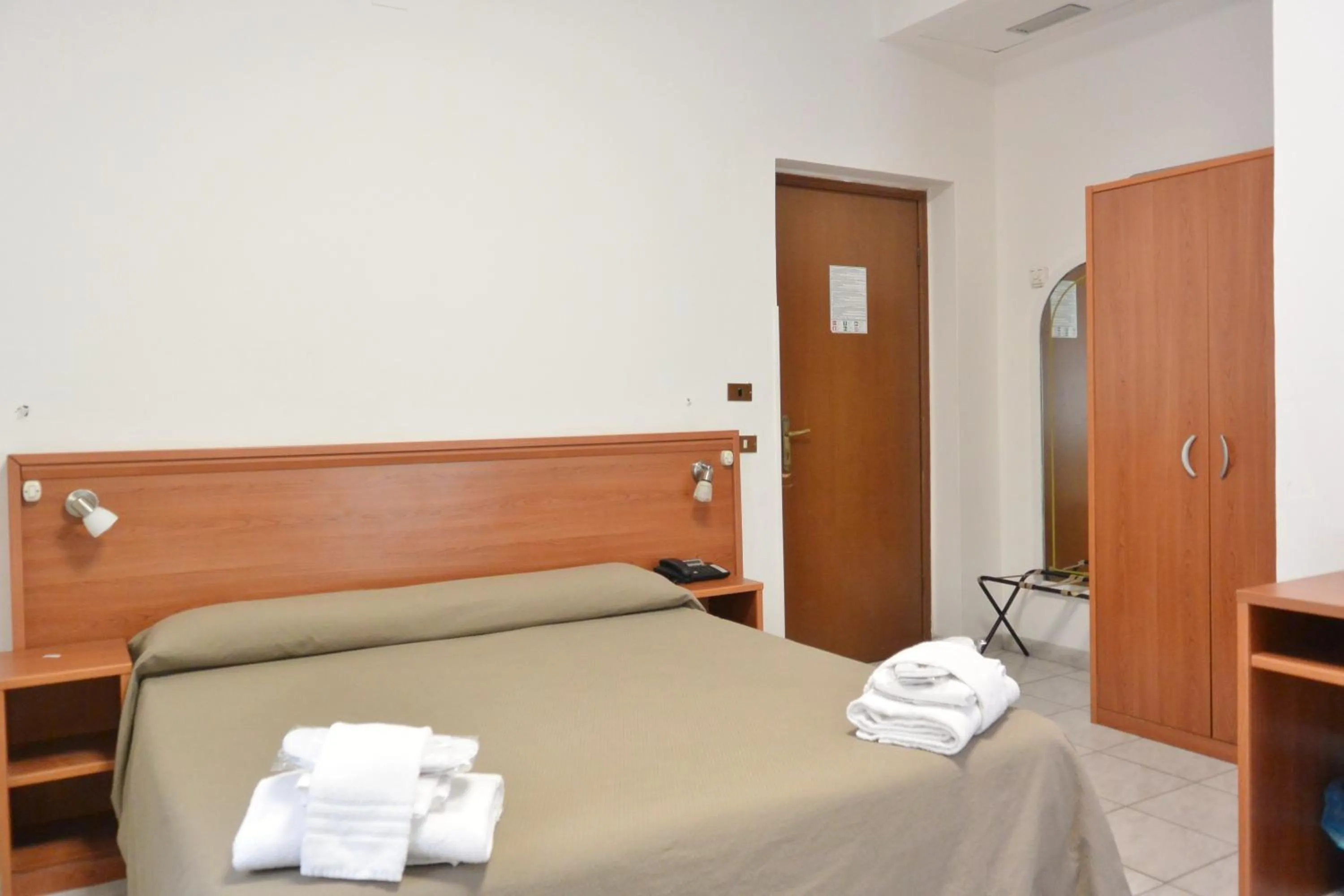 Bed in Hotel Trentina