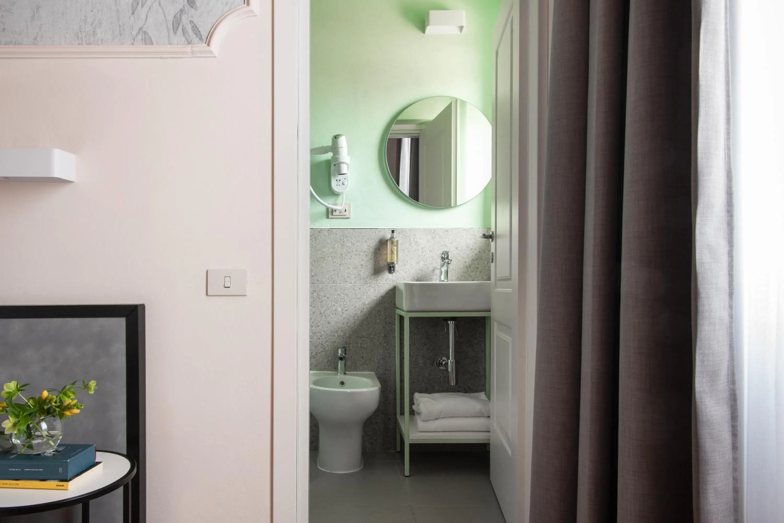 Toilet in Hotel Fiorita