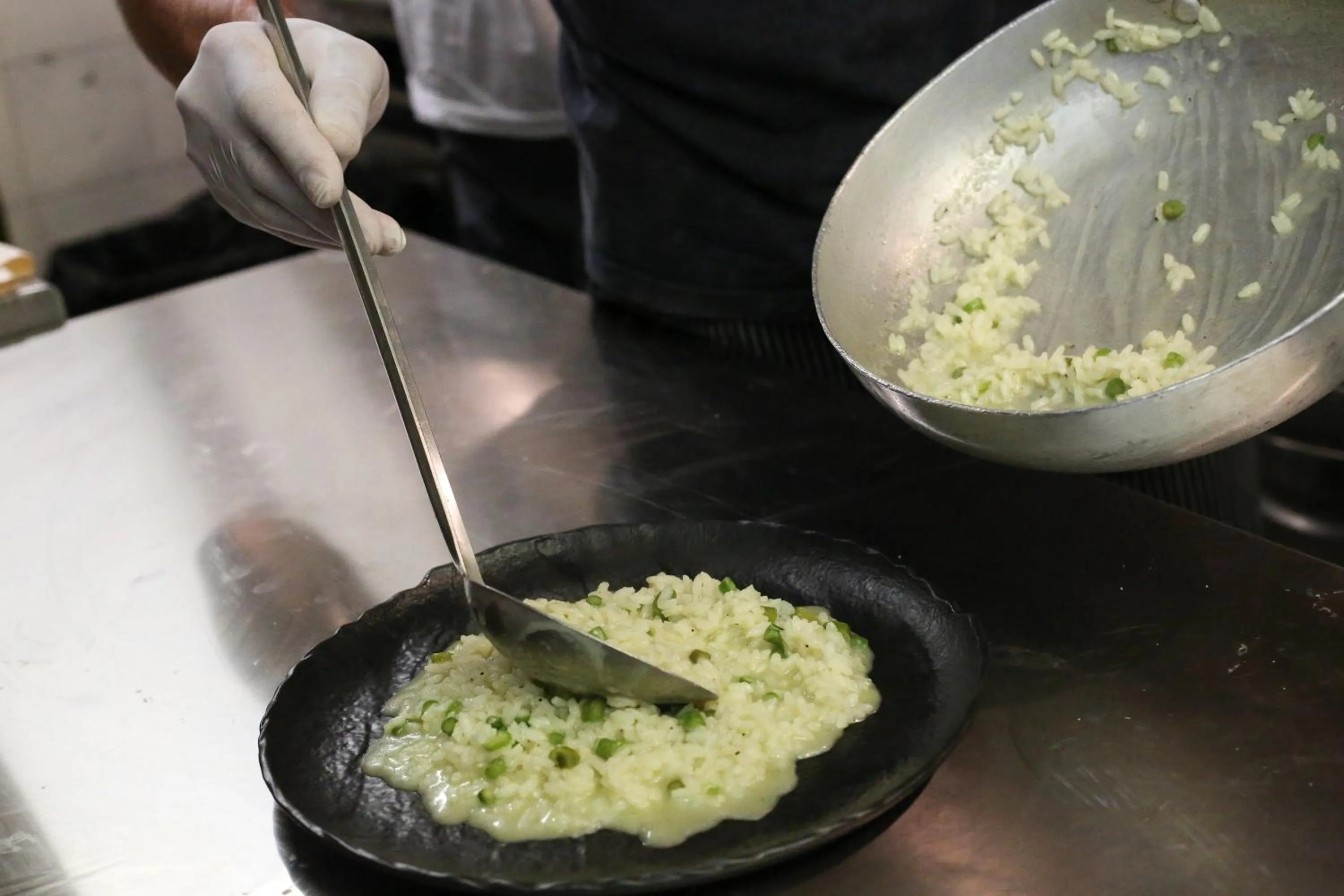 Restaurant/places to eat in City Guest House