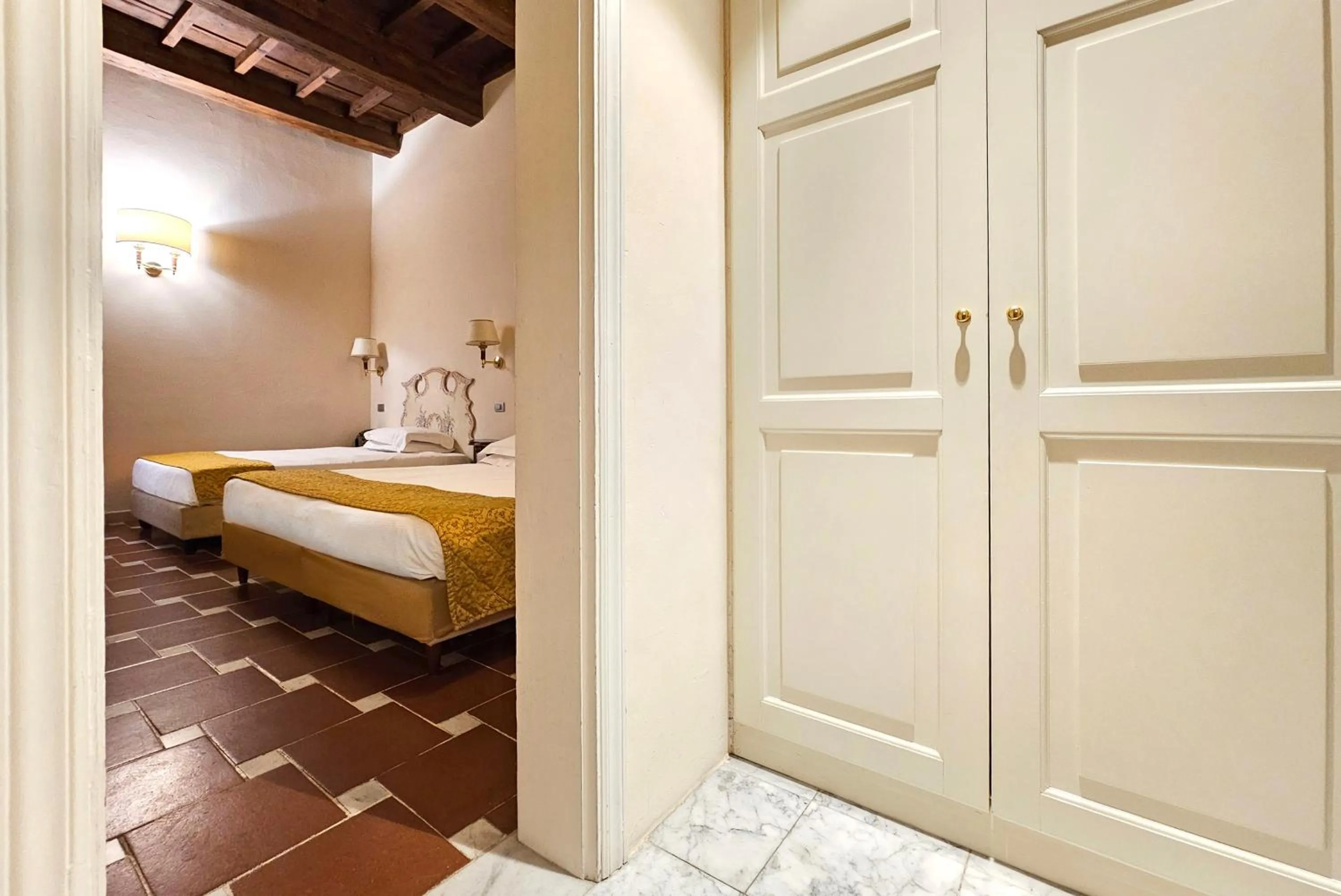 Photo of the whole room, Bed in Hotel Atlantic Palace