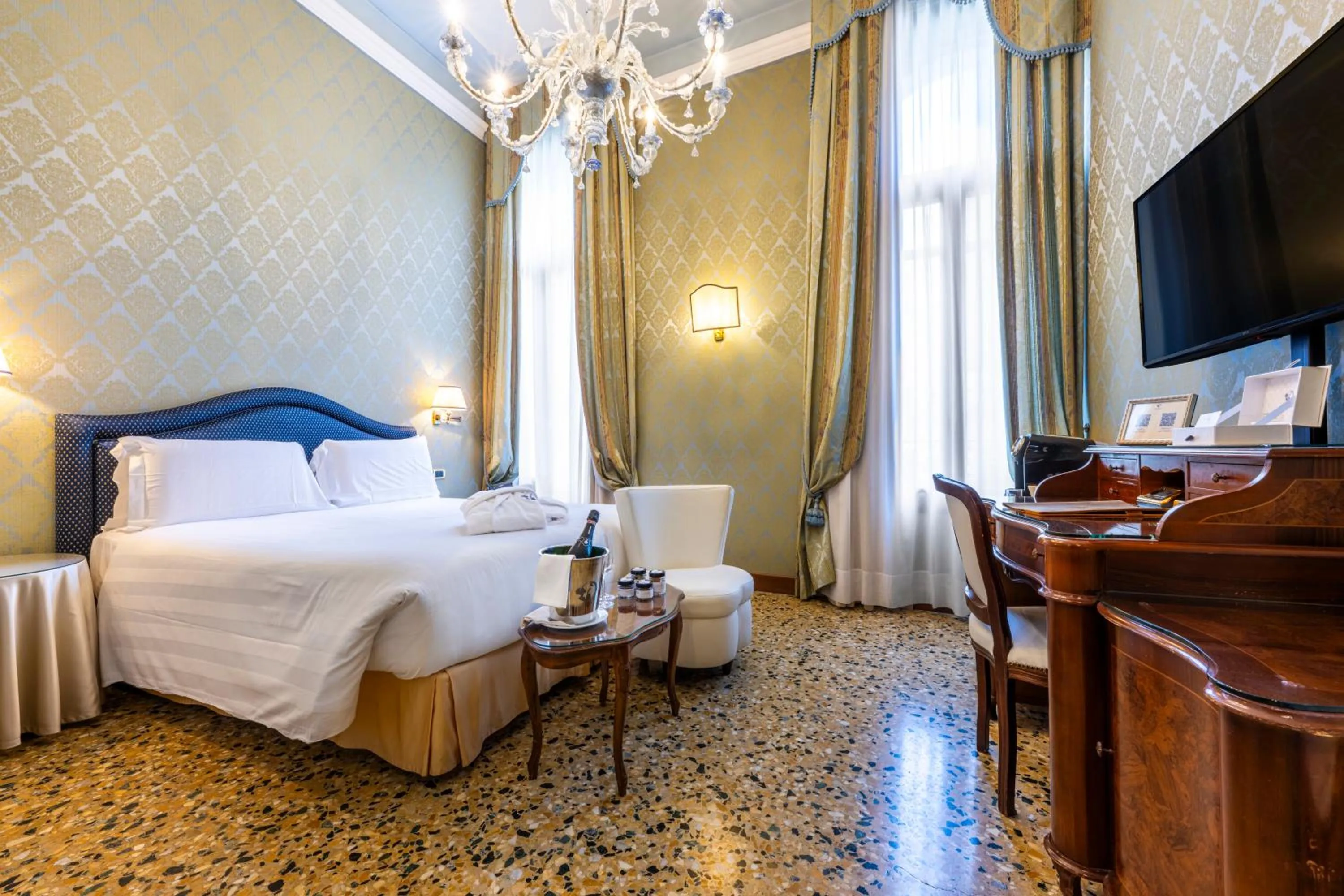 Bed in Hotel Colombina