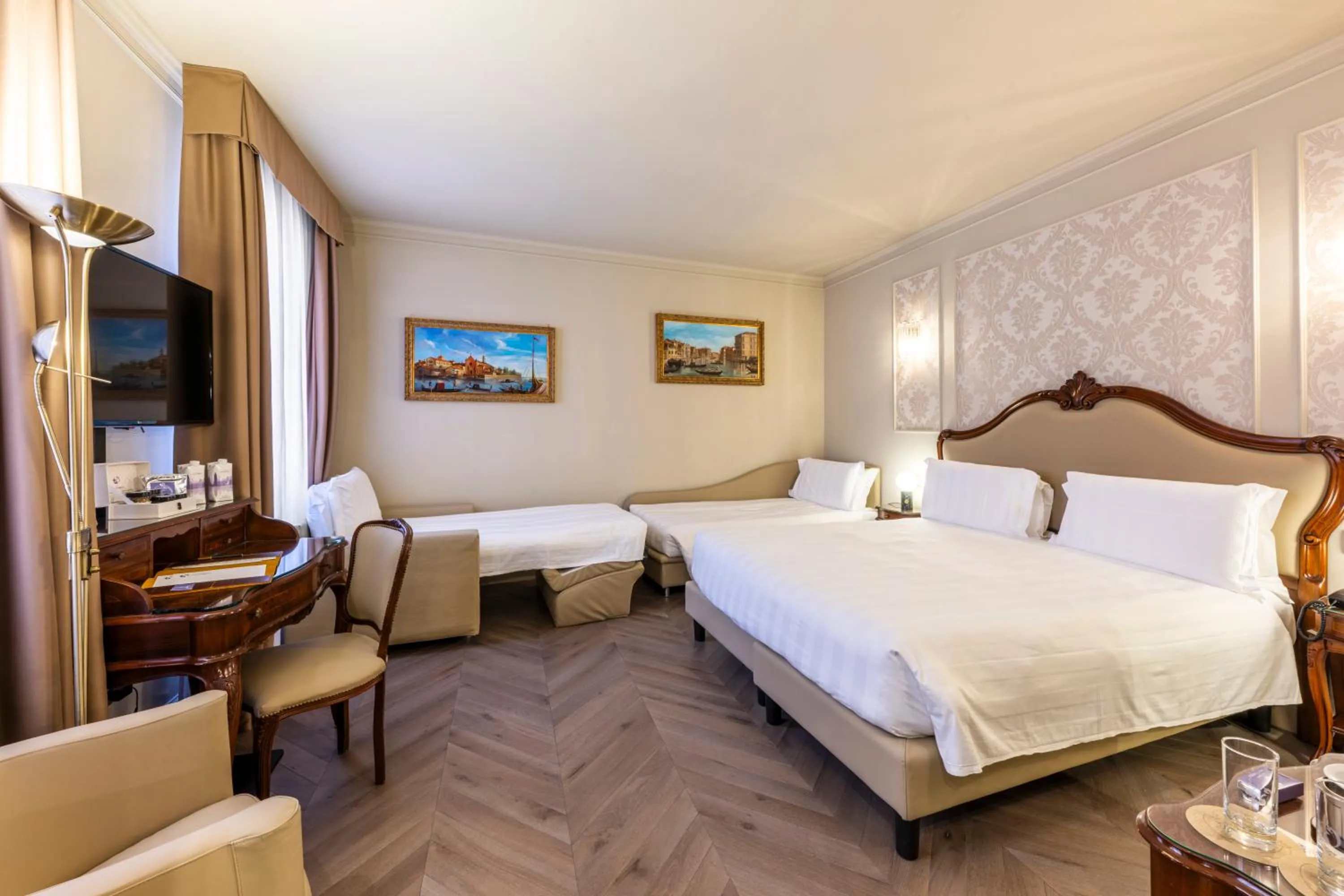 Bed in Hotel Colombina