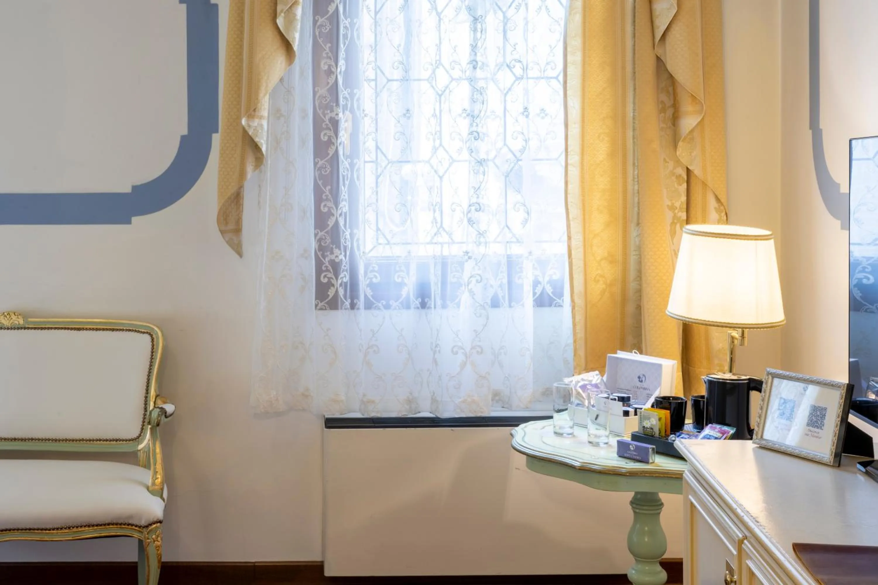 Coffee/tea facilities in Hotel Colombina