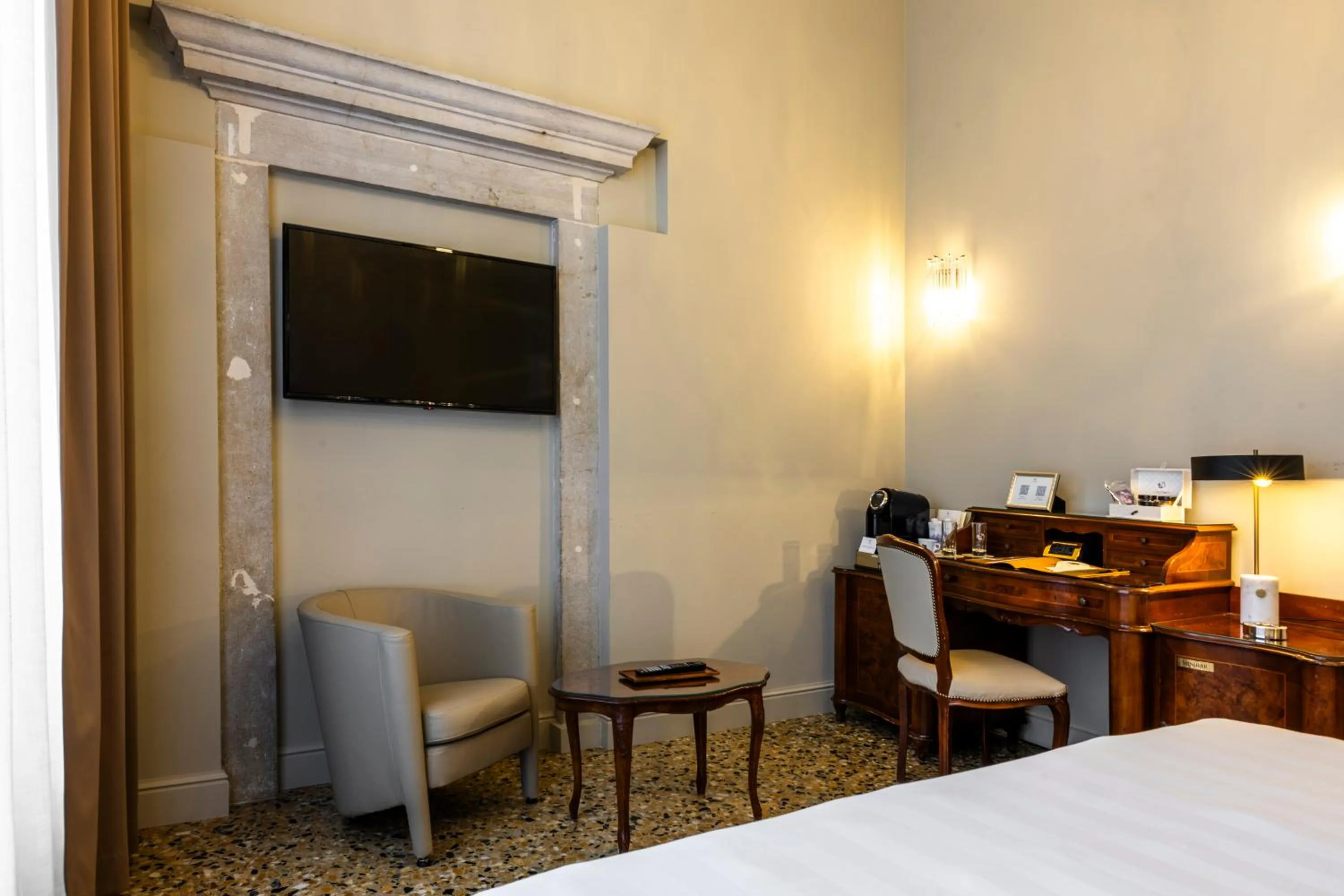 Bed in Hotel Colombina