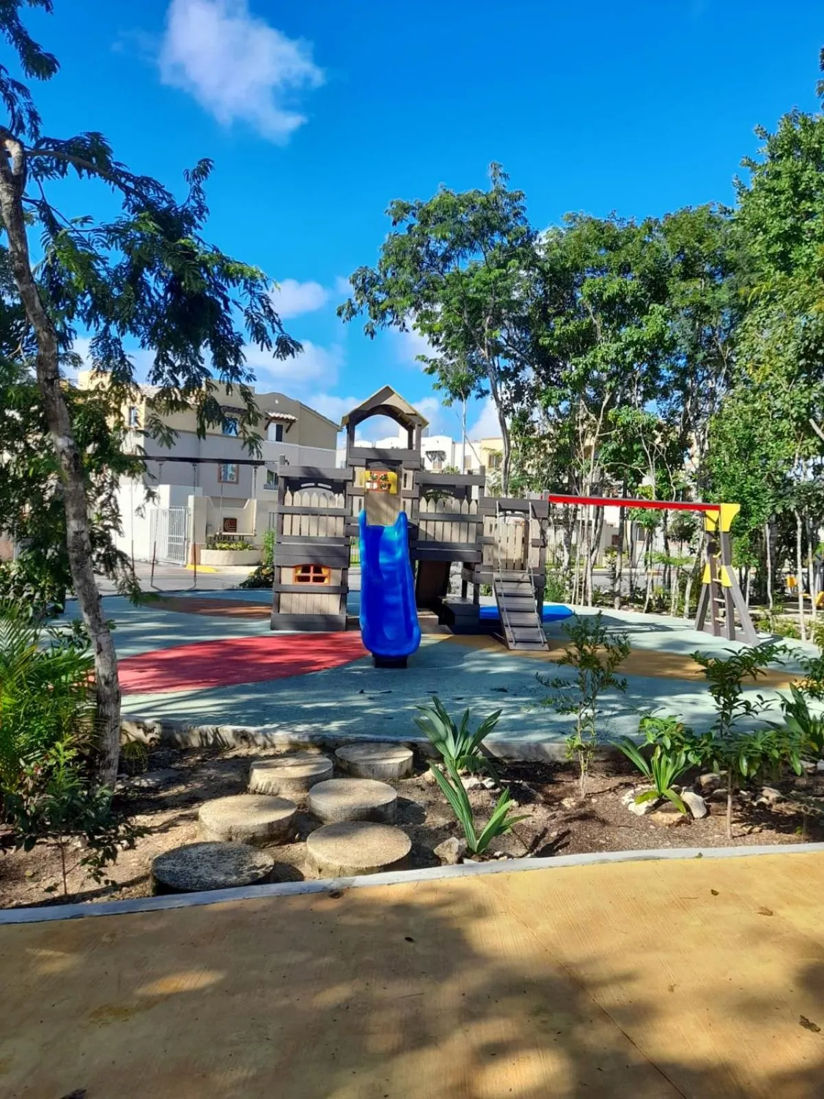 Children play ground in Fabulous Apartment HOEStel Lucerna!