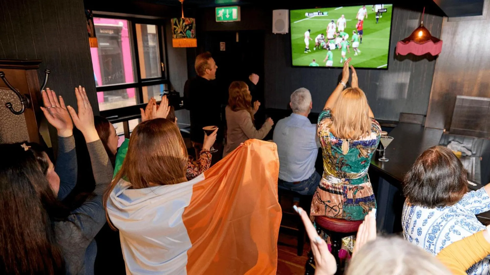 Lounge or bar in Crown Quarter