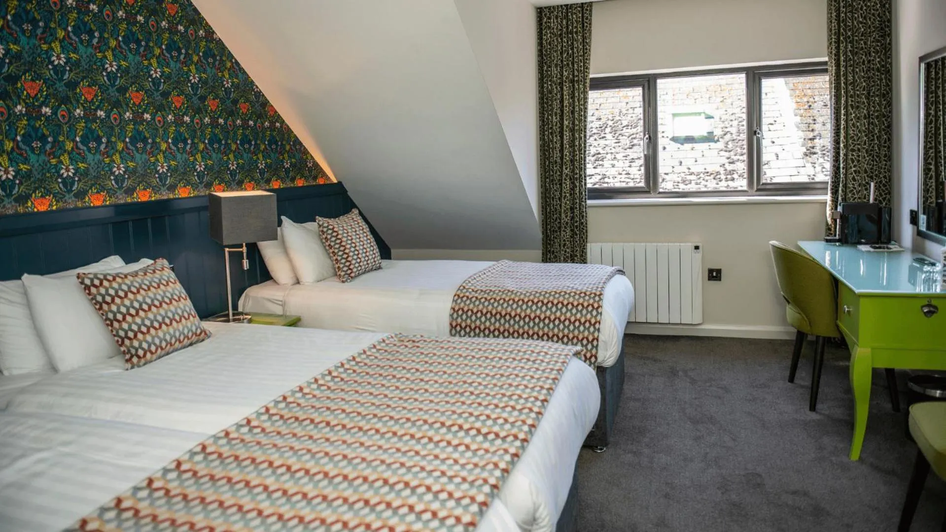 Bedroom, Bed in Crown Quarter