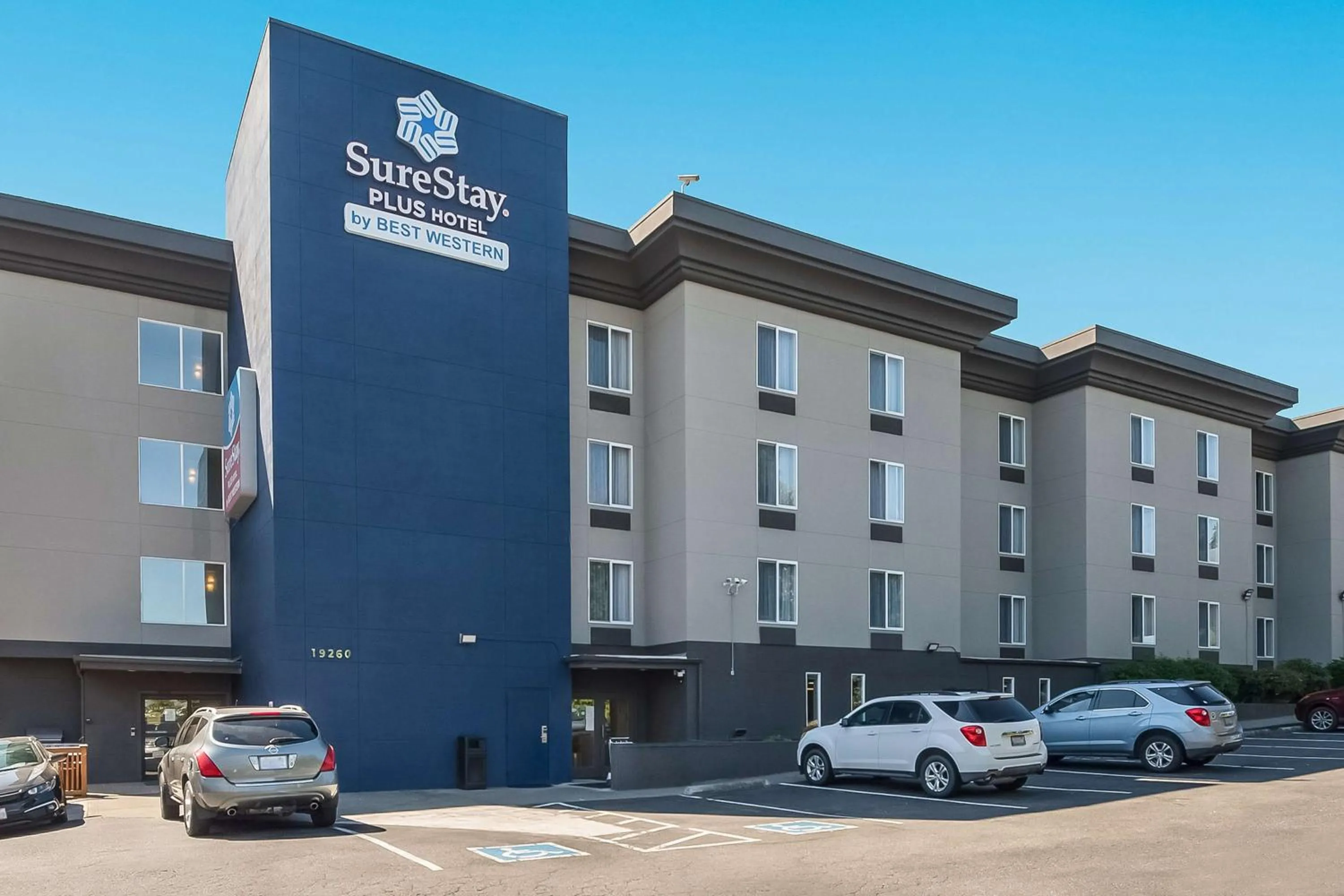 Property building in SureStay Plus Hotel by Best Western SeaTac Airport