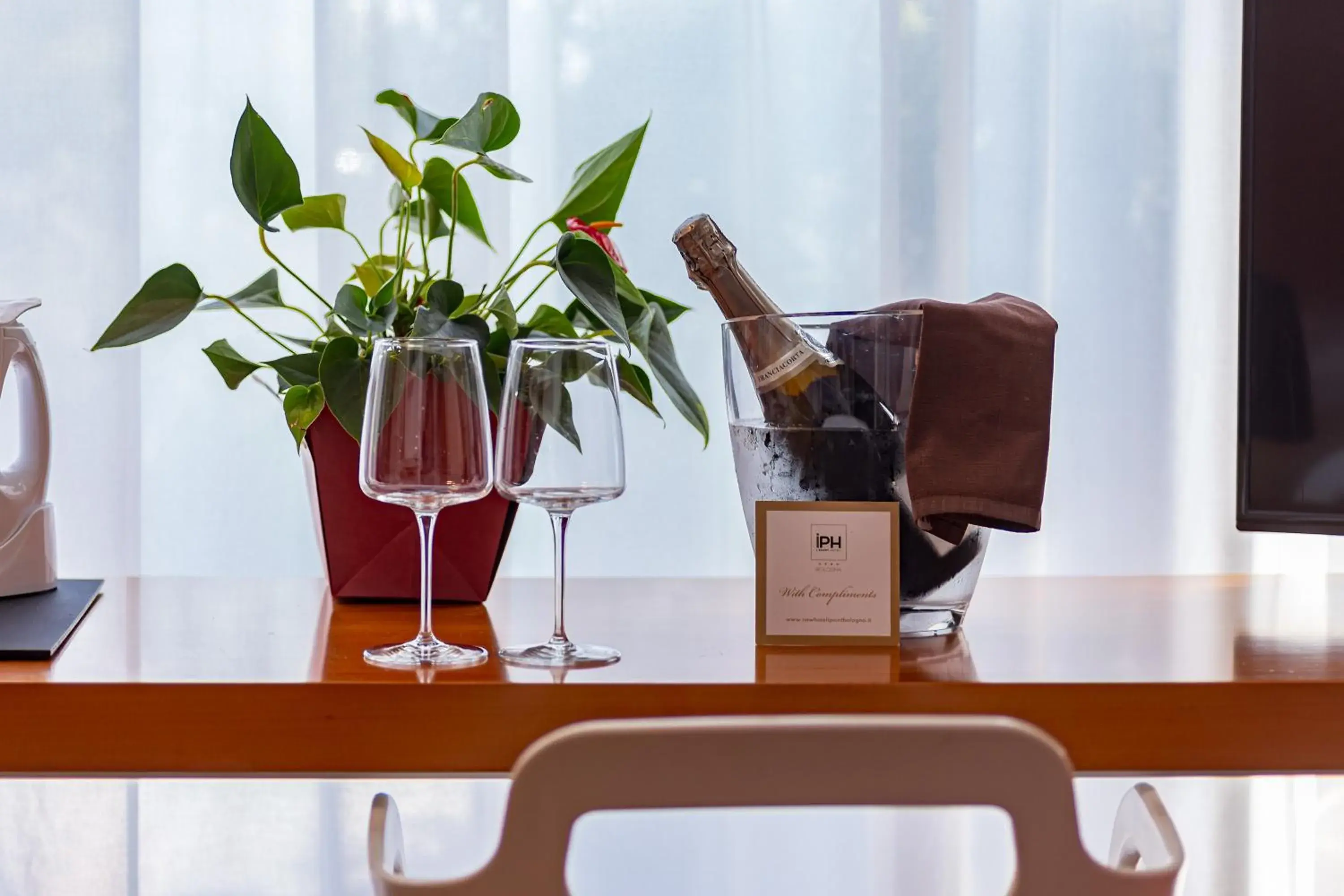 Deluxe Room - single occupancy in NEW IPOINT HOTEL Deluxe Room - single occupancy in NEW IPOINT HOTEL