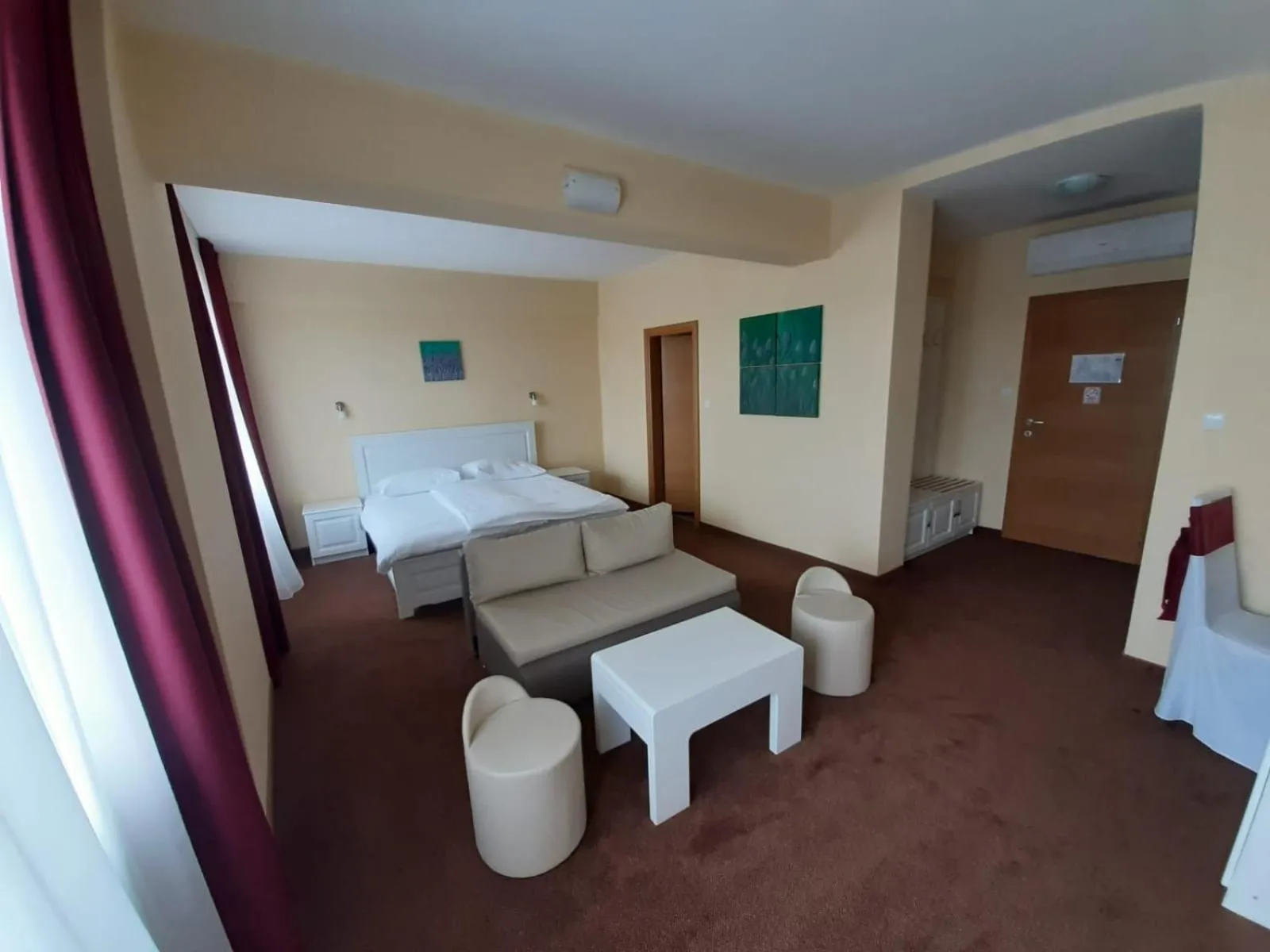 Bed in Hotel Garić