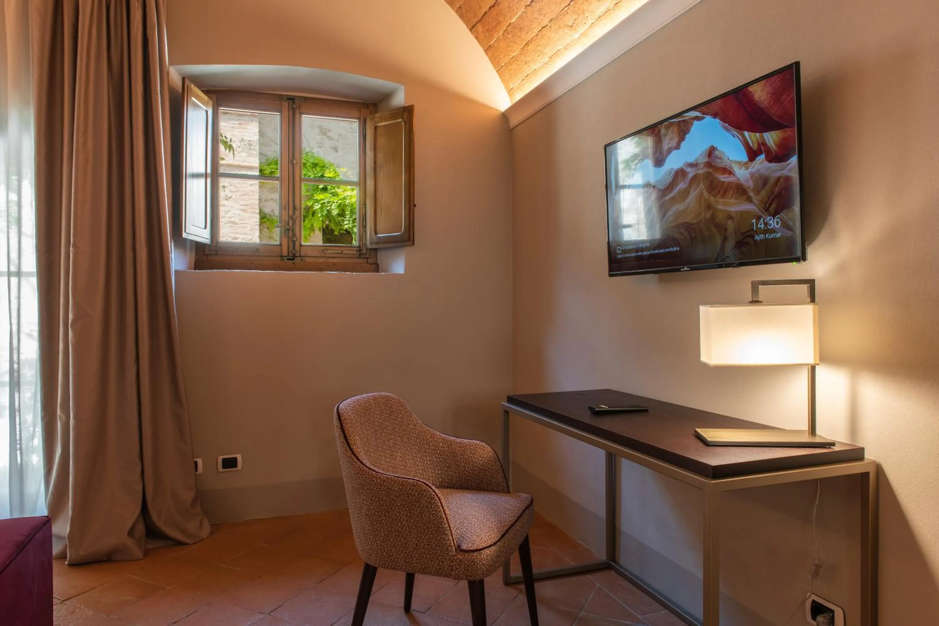 Decorative detail in Relais Della Rovere