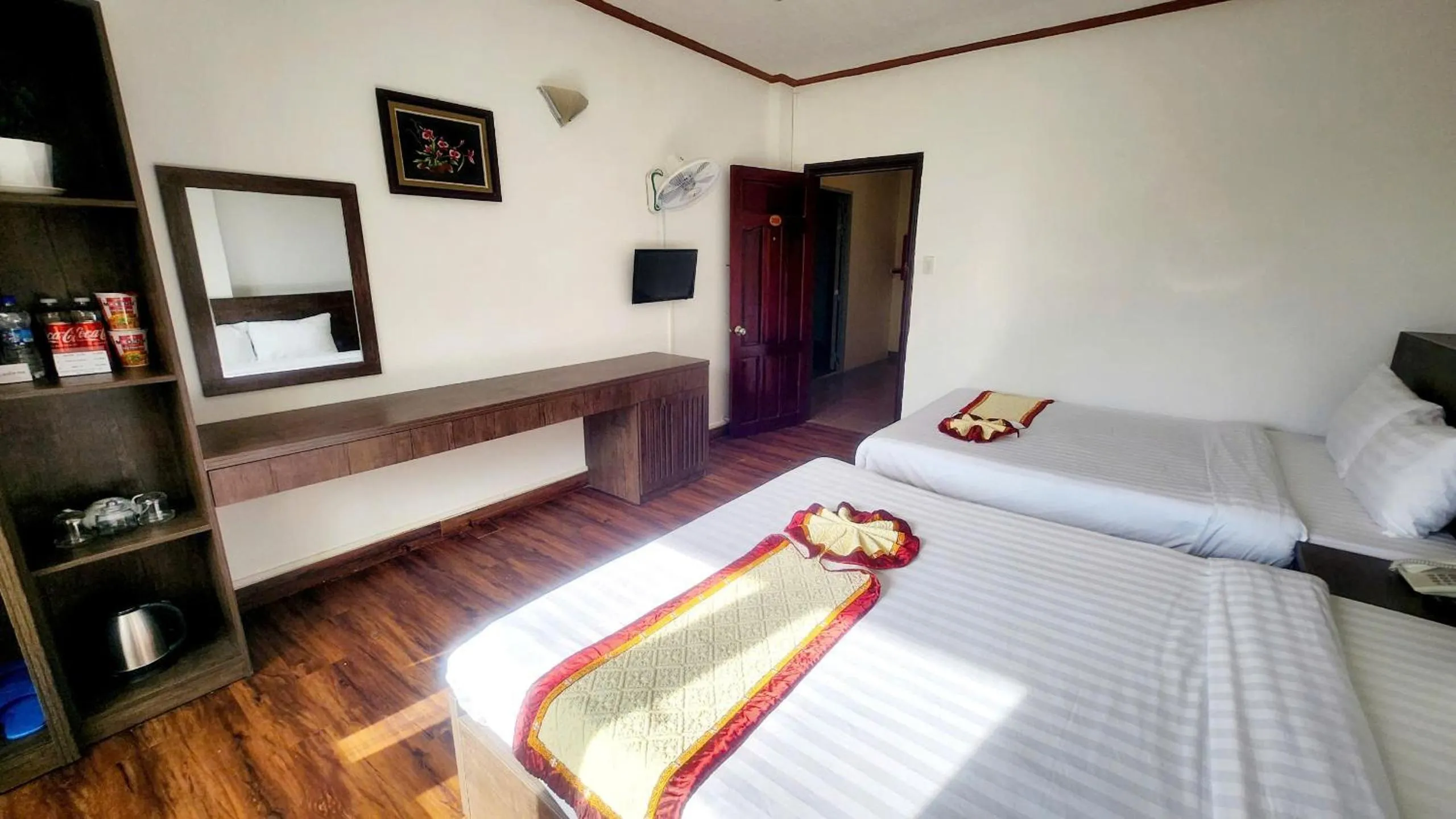 Bed in ANH ĐÀO HOTEL