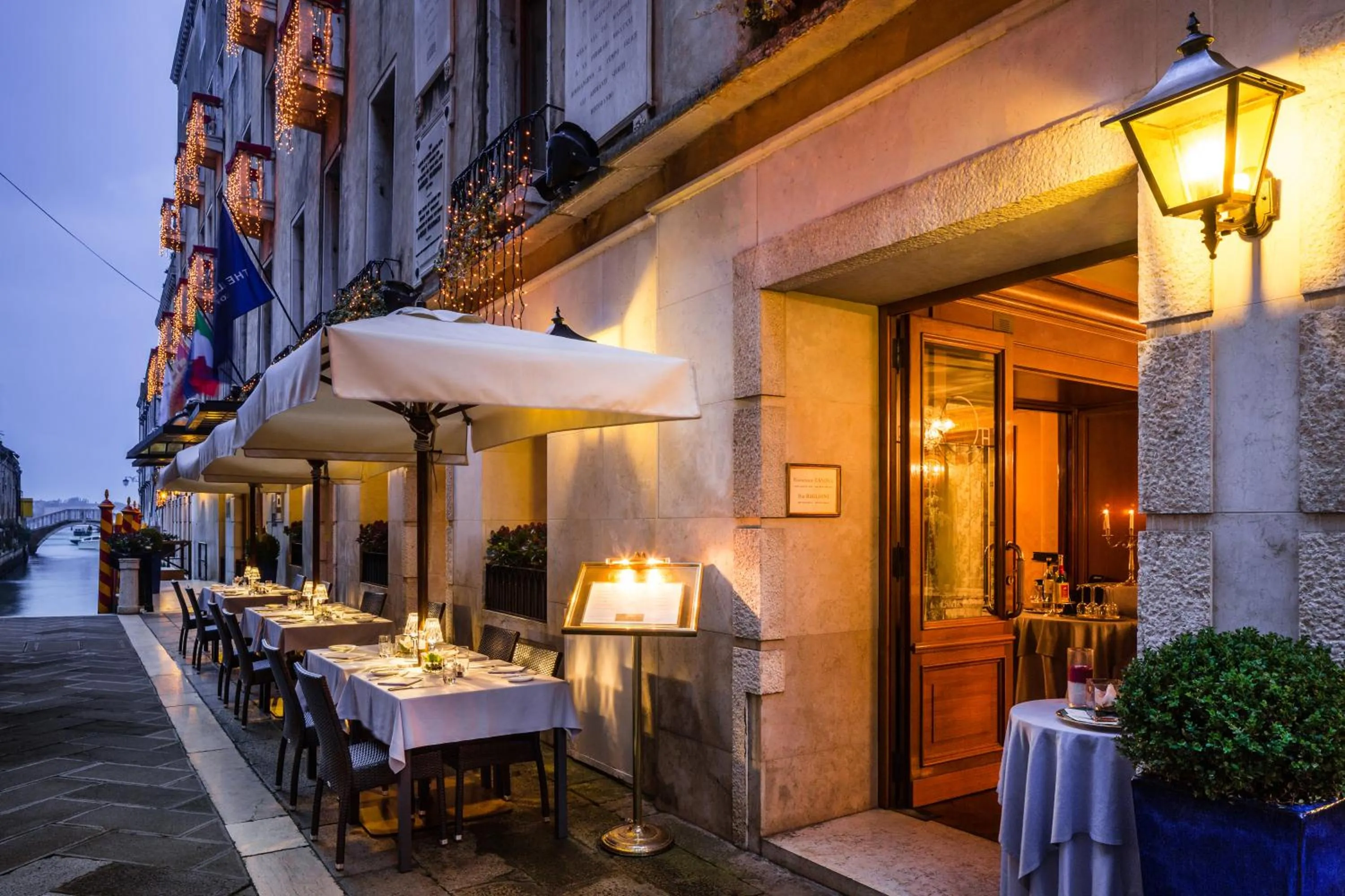 Patio in Baglioni Hotel Luna - The Leading Hotels of the World