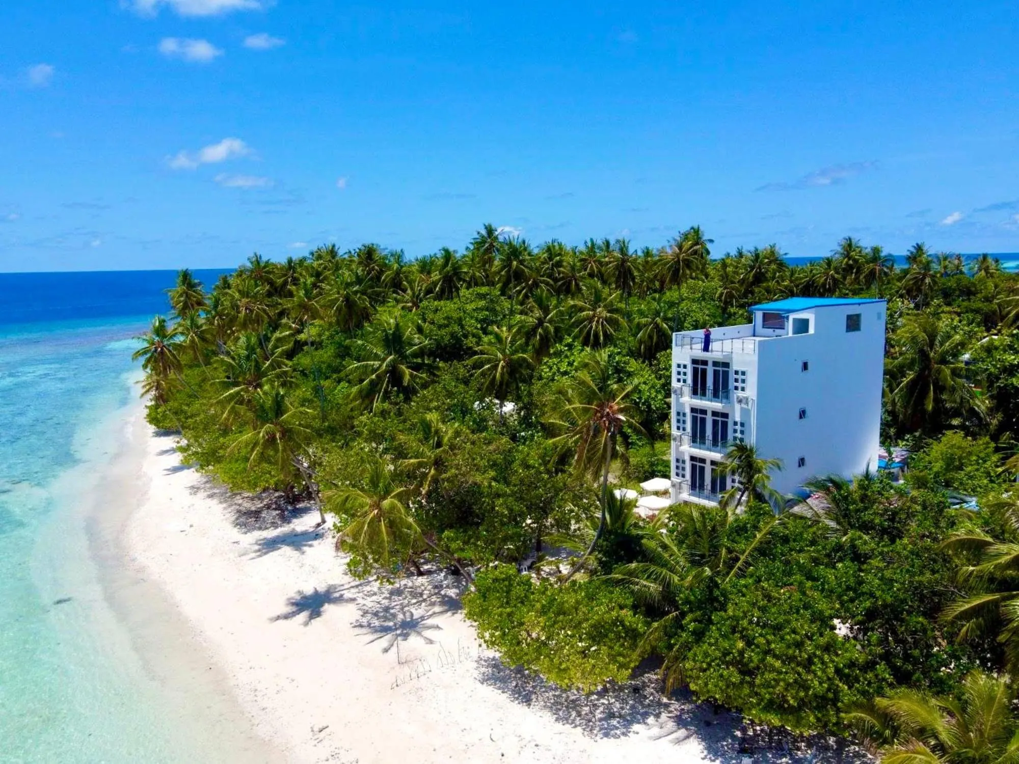 Property building in VIVA Beach Maldives