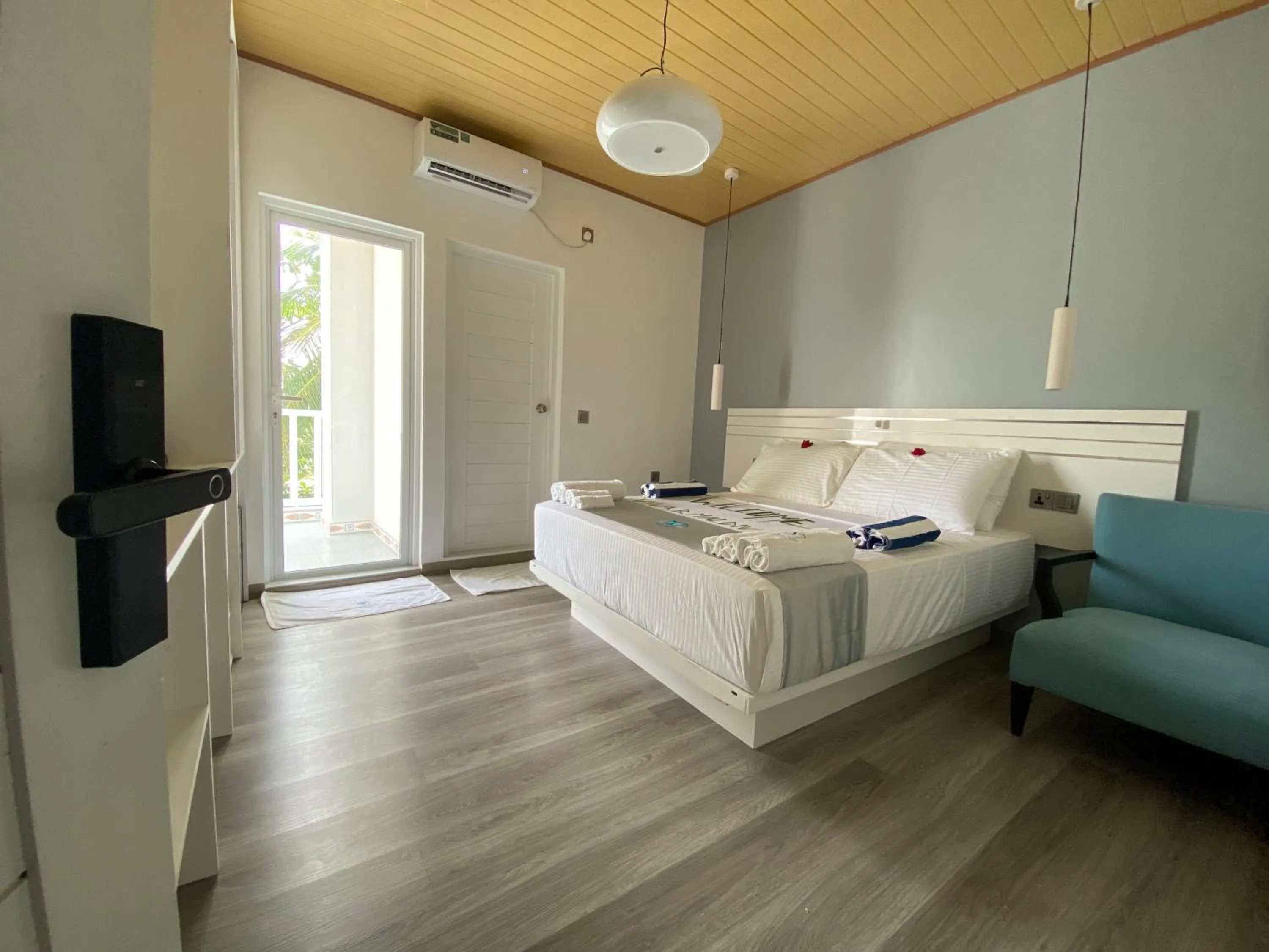 Bed in VIVA Beach Maldives