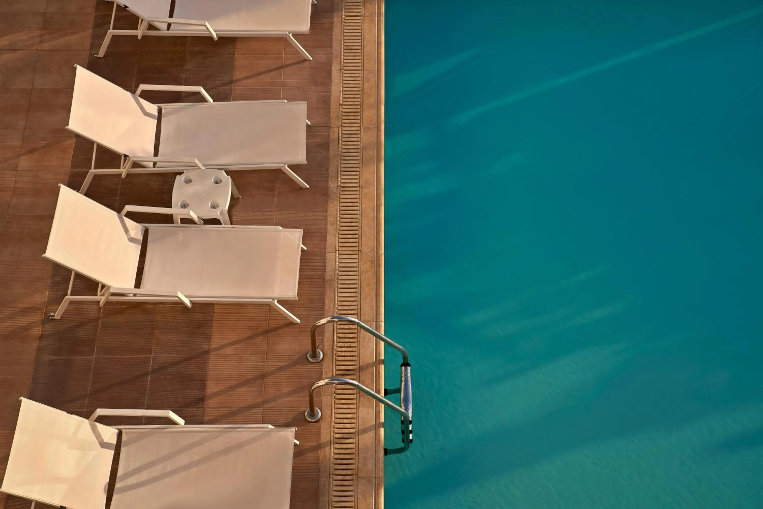 Swimming pool in Oxygen Favie