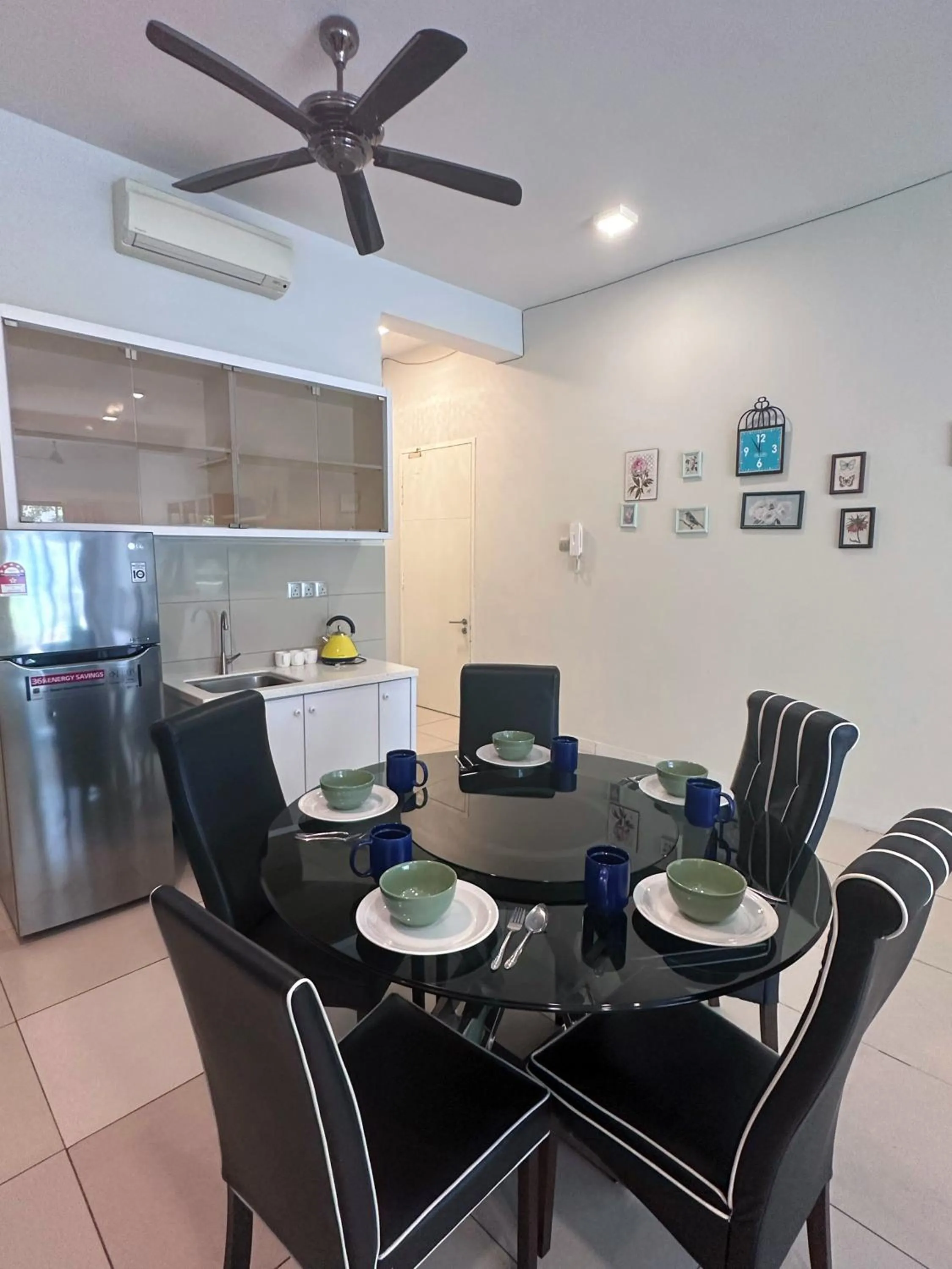 Living room in Mari Mari Homestay - IMAGO THE LOFT