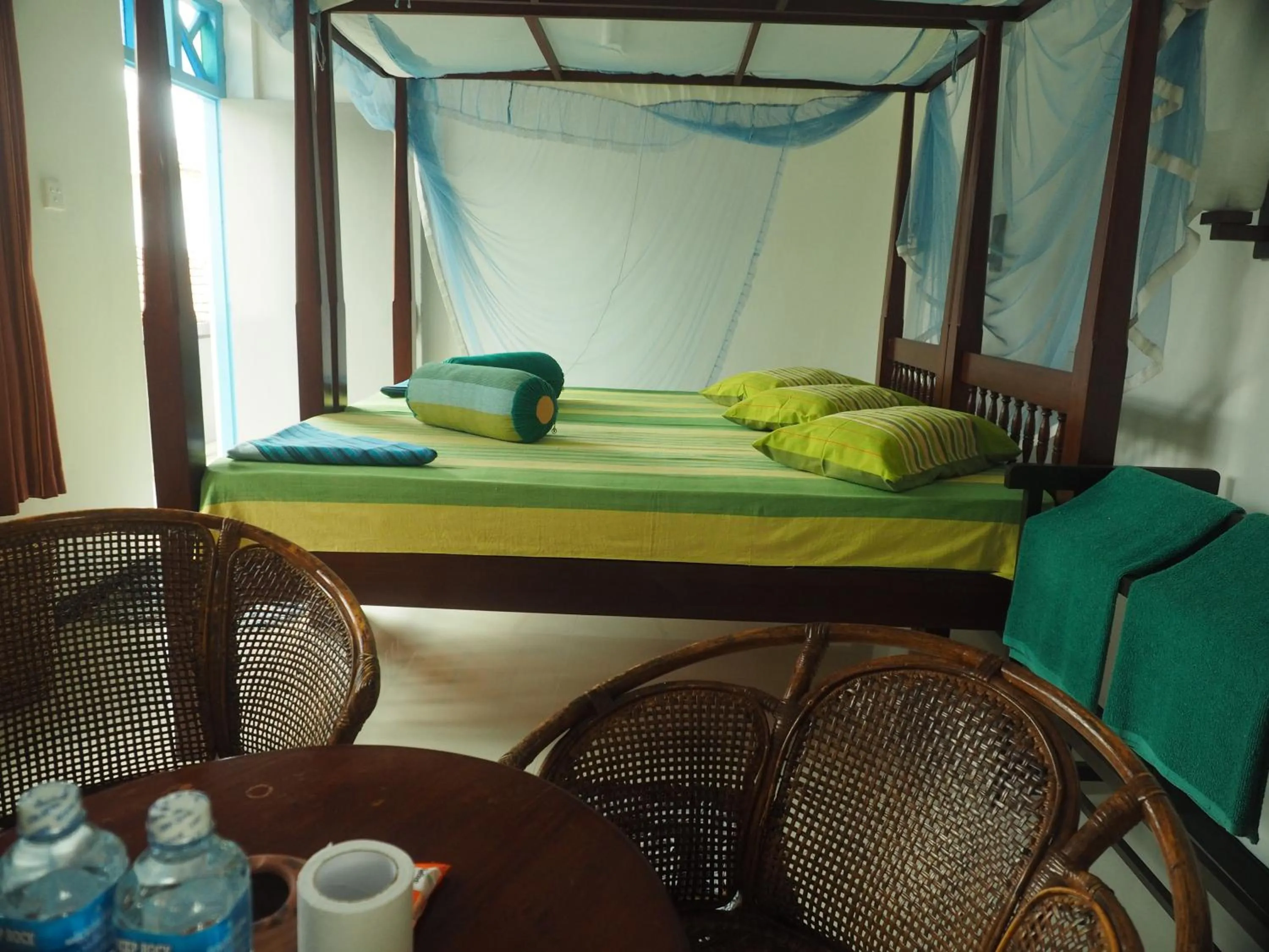 Bedroom, Bed in Main Reef Guest House