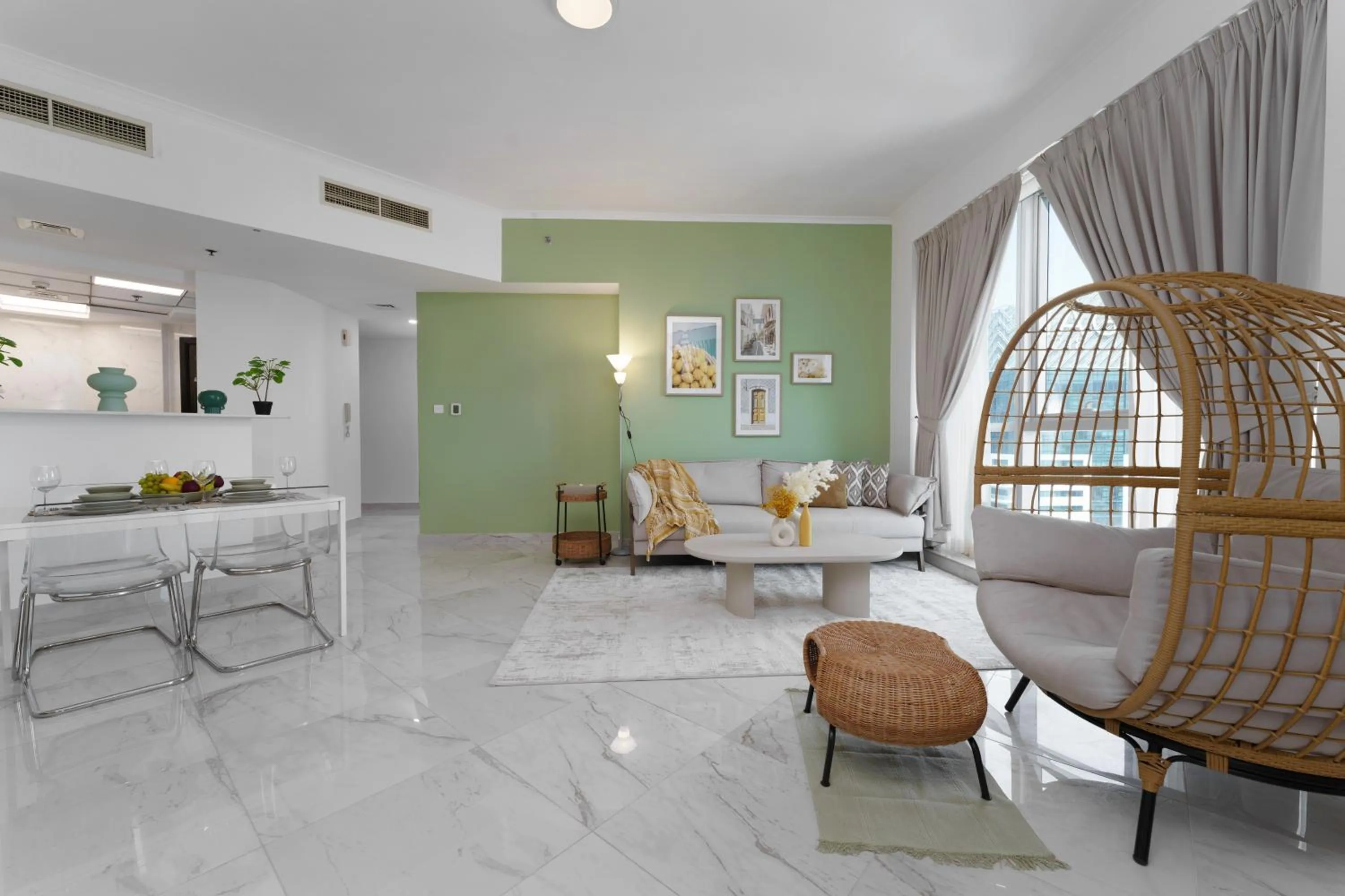 Living room in Marco Polo - Your luxurious high-floor escape in Dubai Marina
