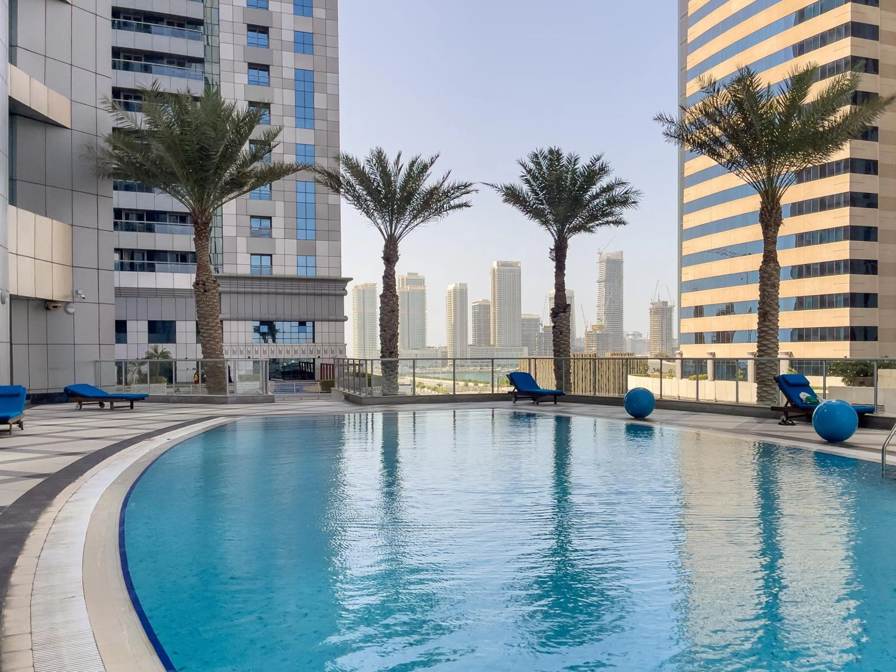 Property building in Marco Polo - Your luxurious high-floor escape in Dubai Marina