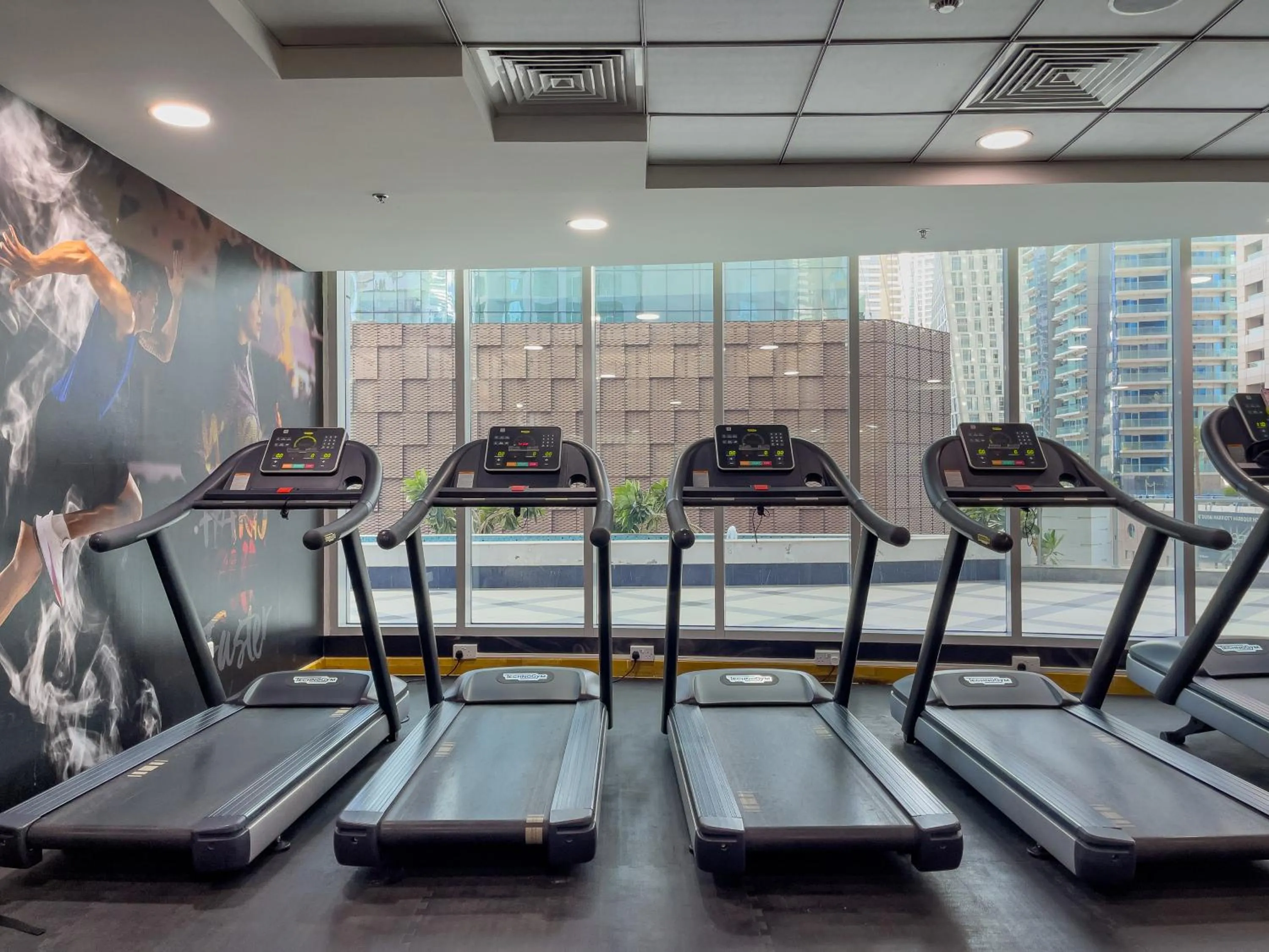 Fitness centre/facilities in Marco Polo - Your luxurious high-floor escape in Dubai Marina