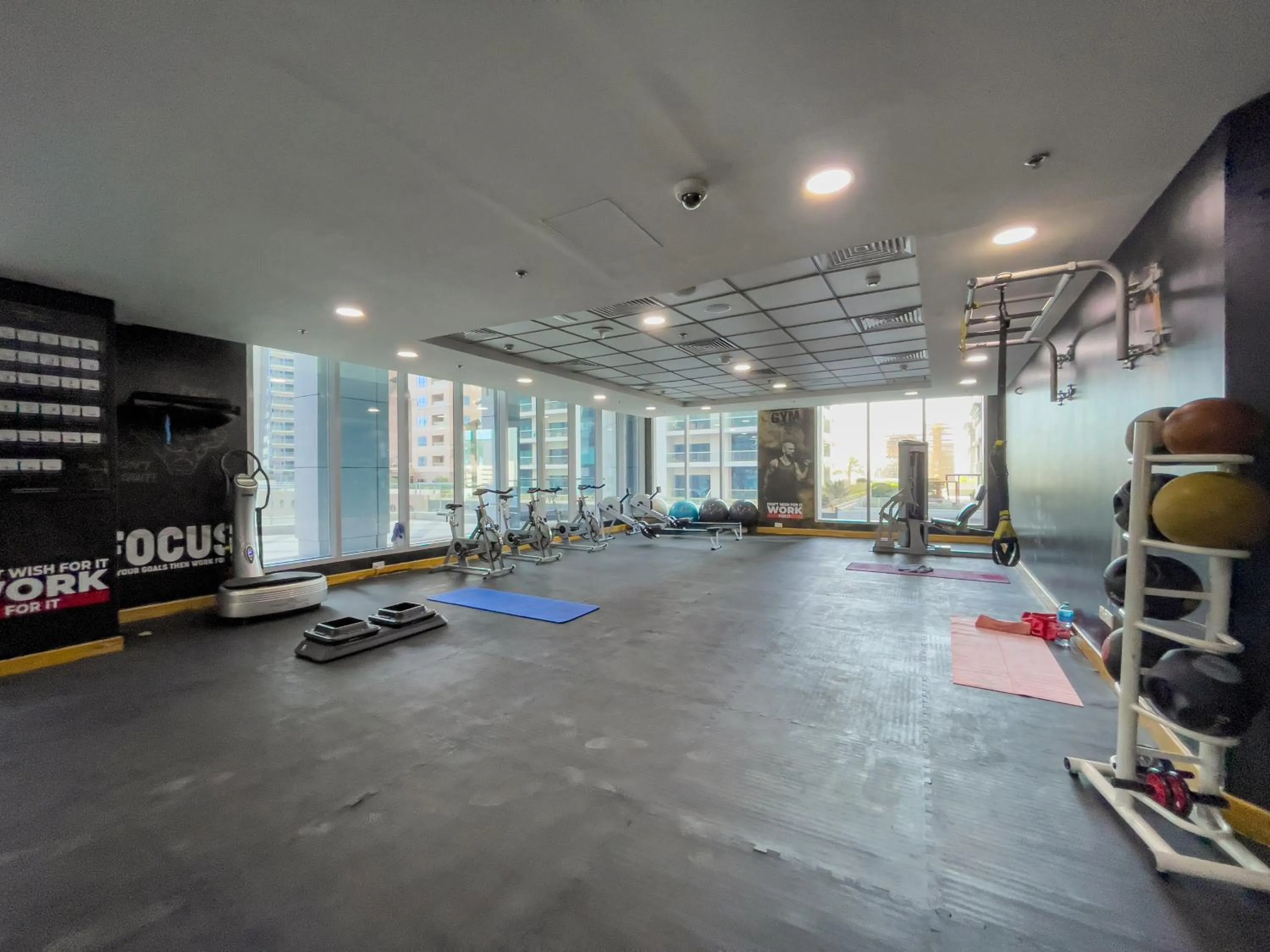 Fitness centre/facilities in Marco Polo - Your luxurious high-floor escape in Dubai Marina