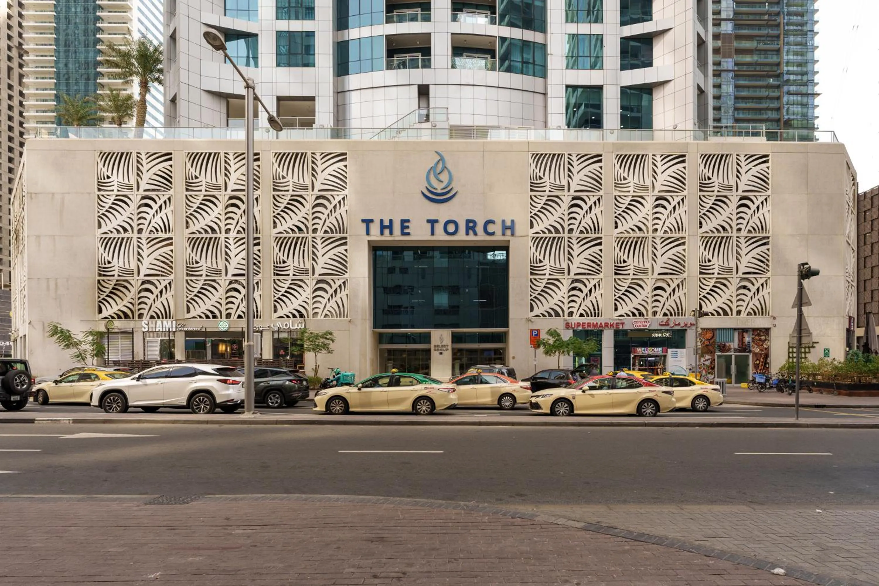 Property building in Marco Polo - Your luxurious high-floor escape in Dubai Marina