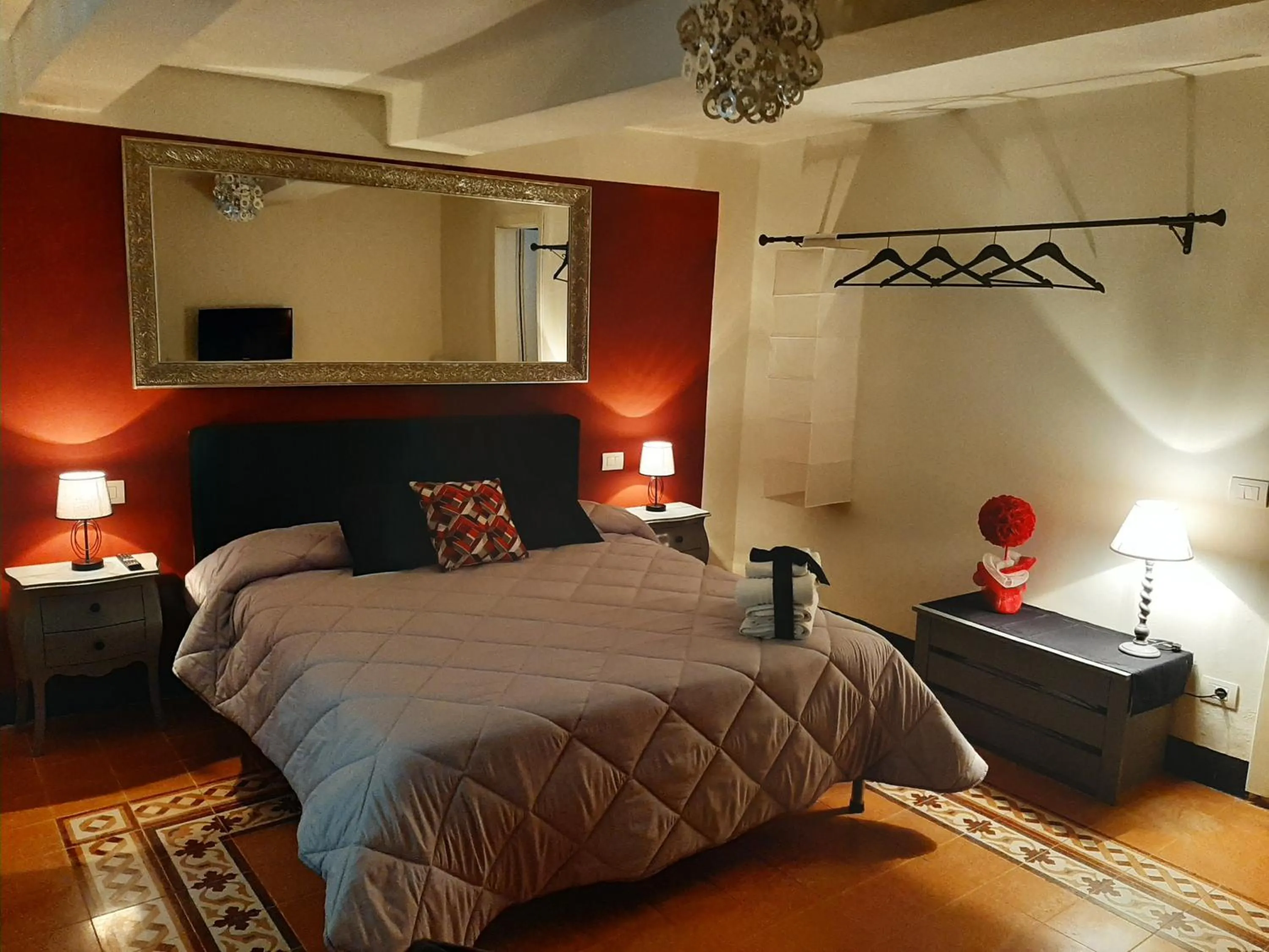 Photo of the whole room, Bed in B&B Principe Calaf 3