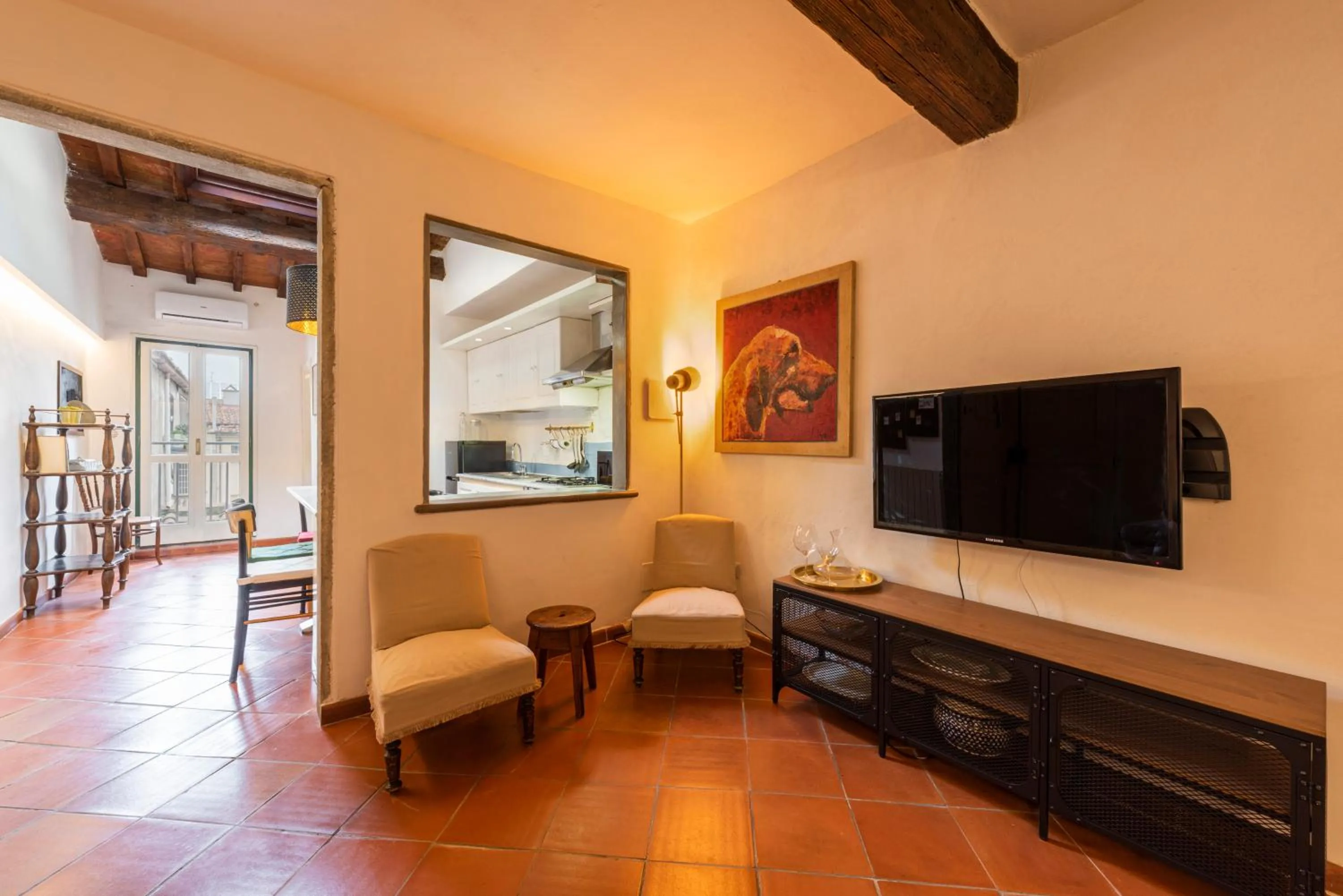 TV and multimedia in Canacci by Mmega