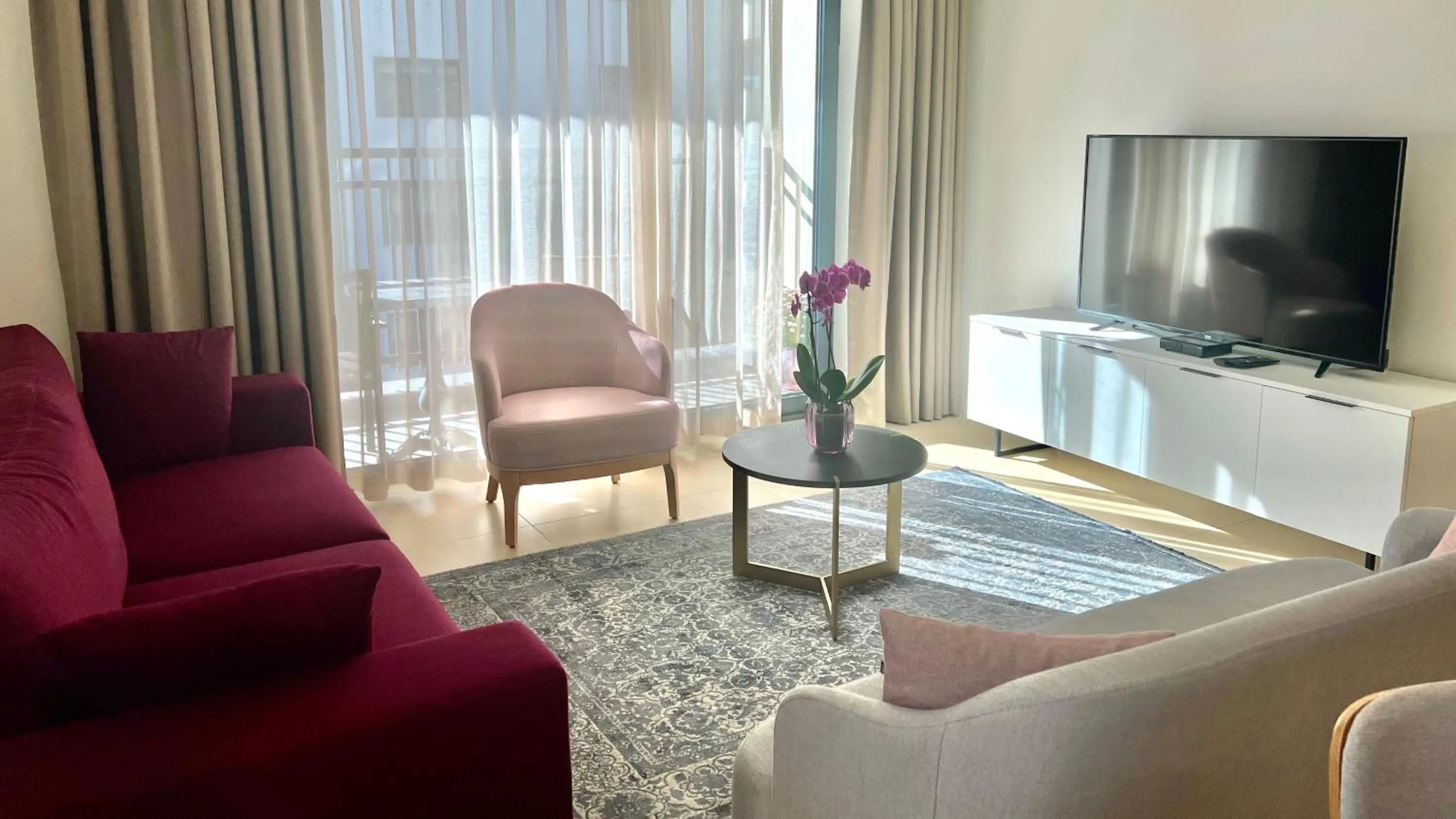 Living room in Sunraf Luxe Apartments