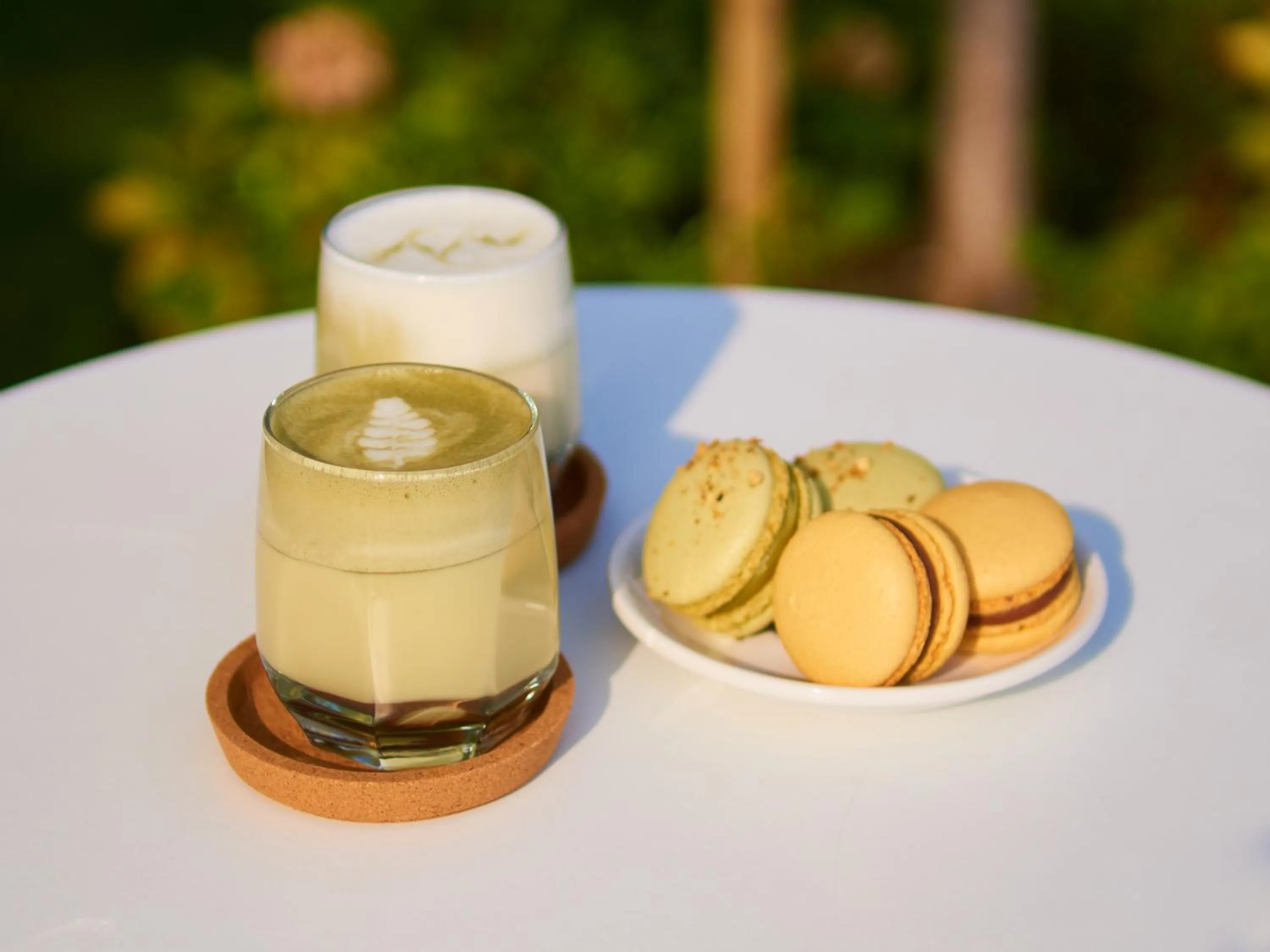 Food and drinks in Sunraf Luxe Apartments