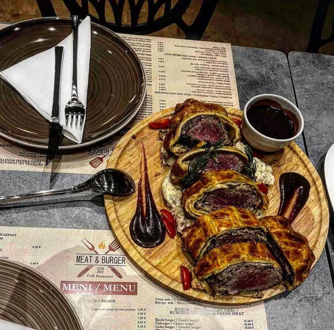 Food in Sunraf Luxe Apartments