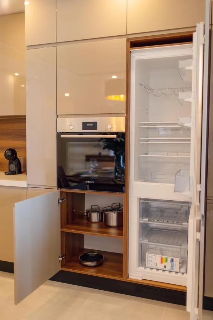 pet friendly in Sunraf Luxe Apartments