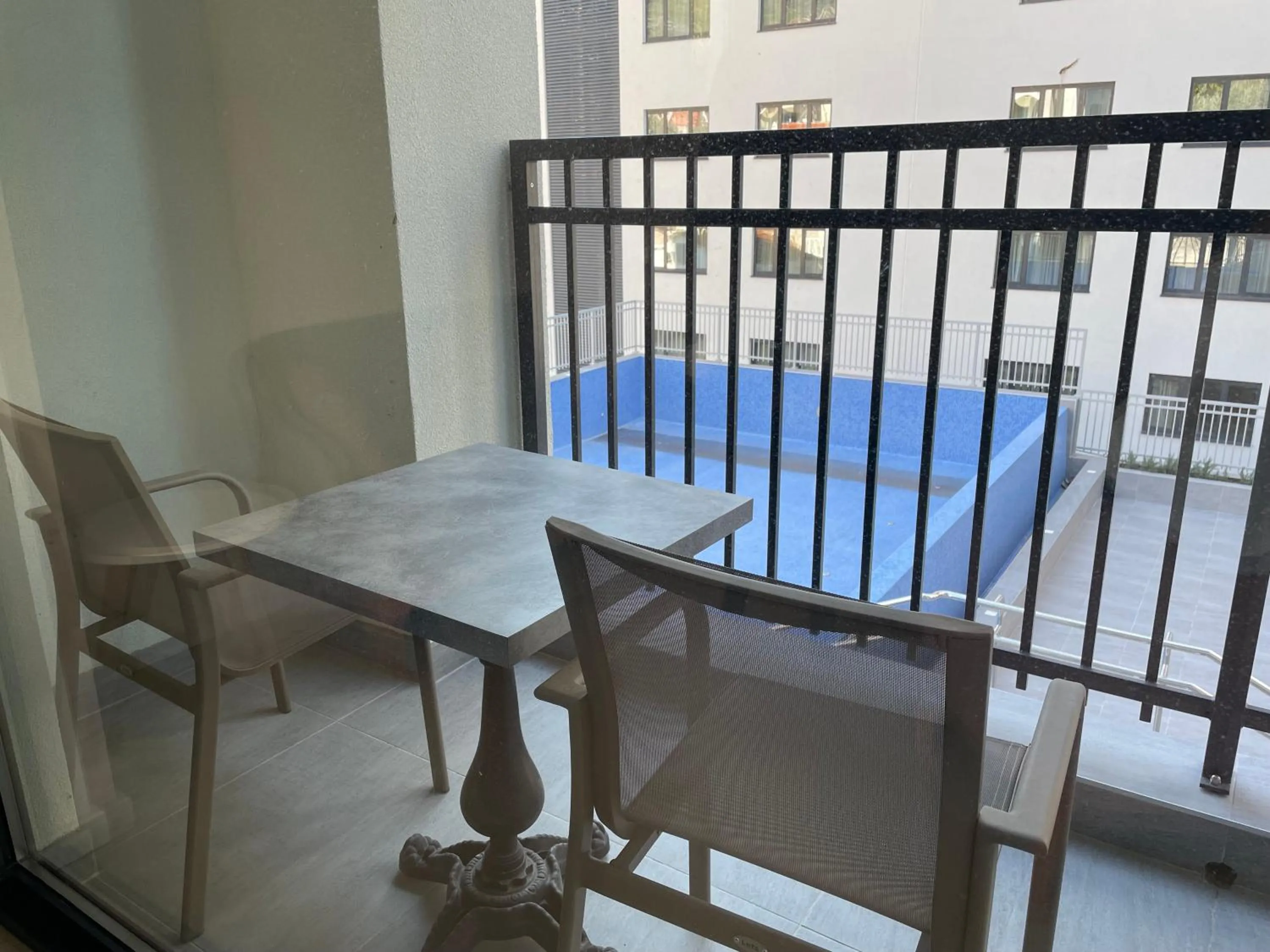 Balcony/Terrace in Sunraf Luxe Apartments