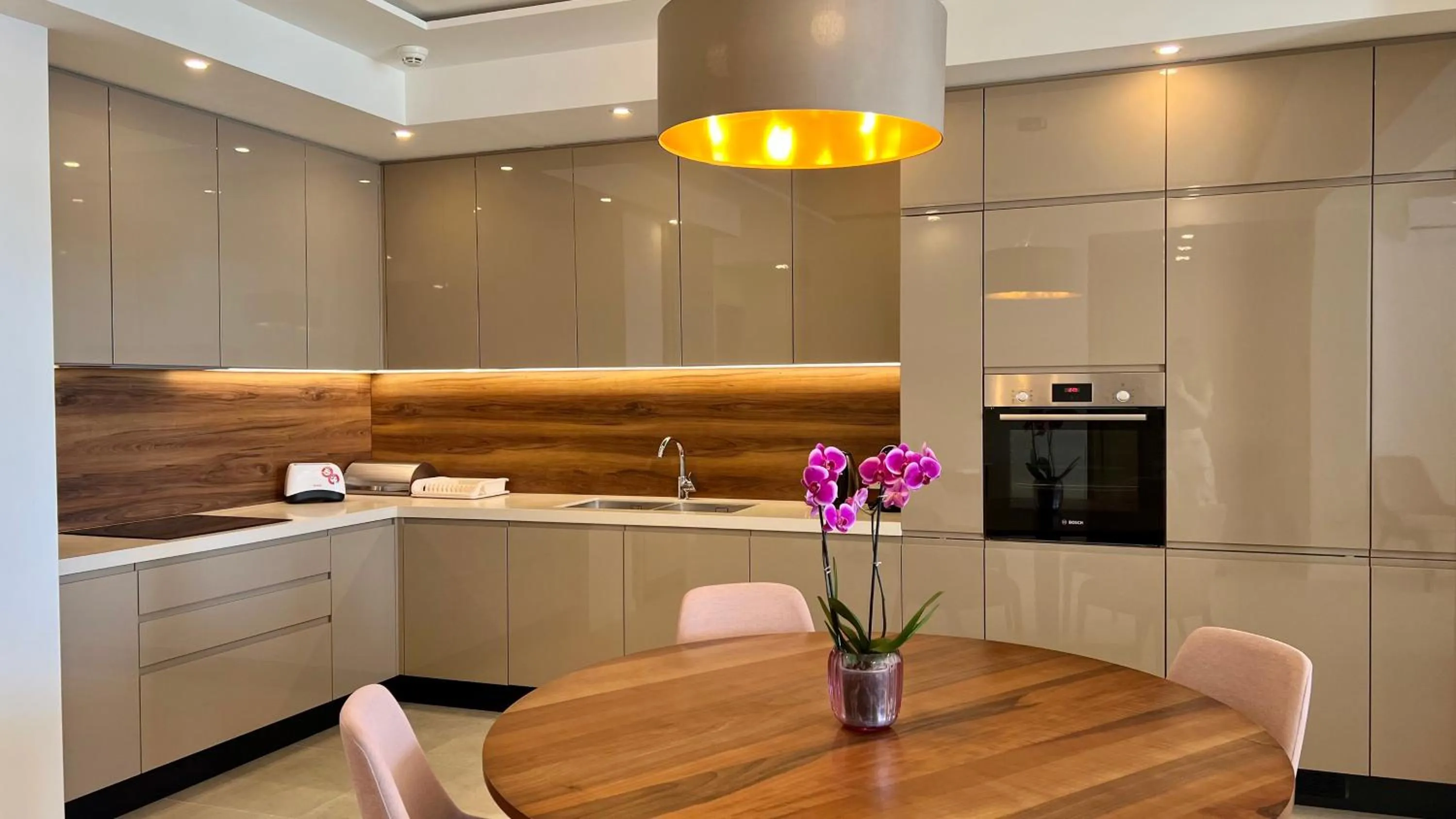 kitchen in Sunraf Luxe Apartments