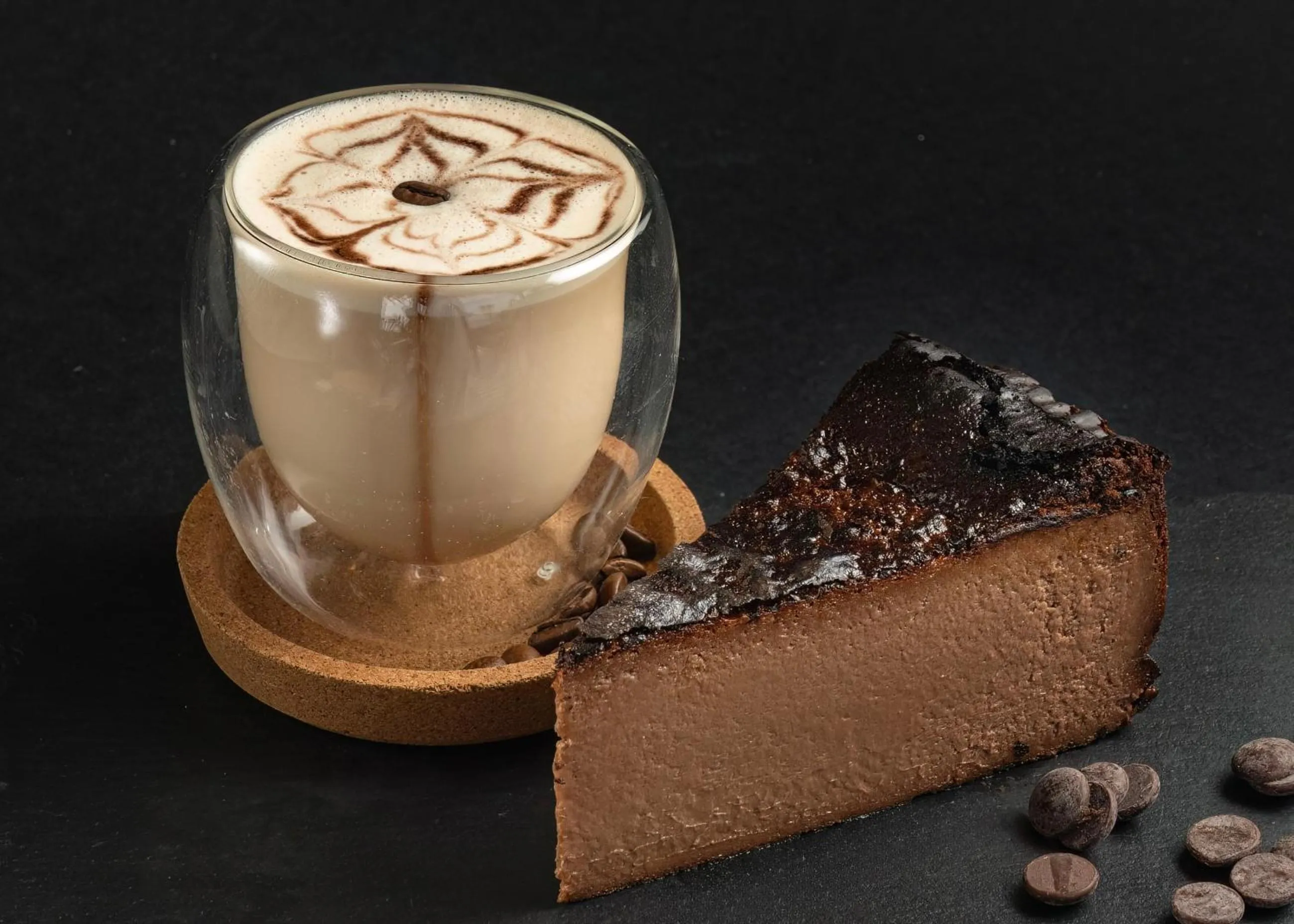 Food and drinks in Sunraf Luxe Apartments