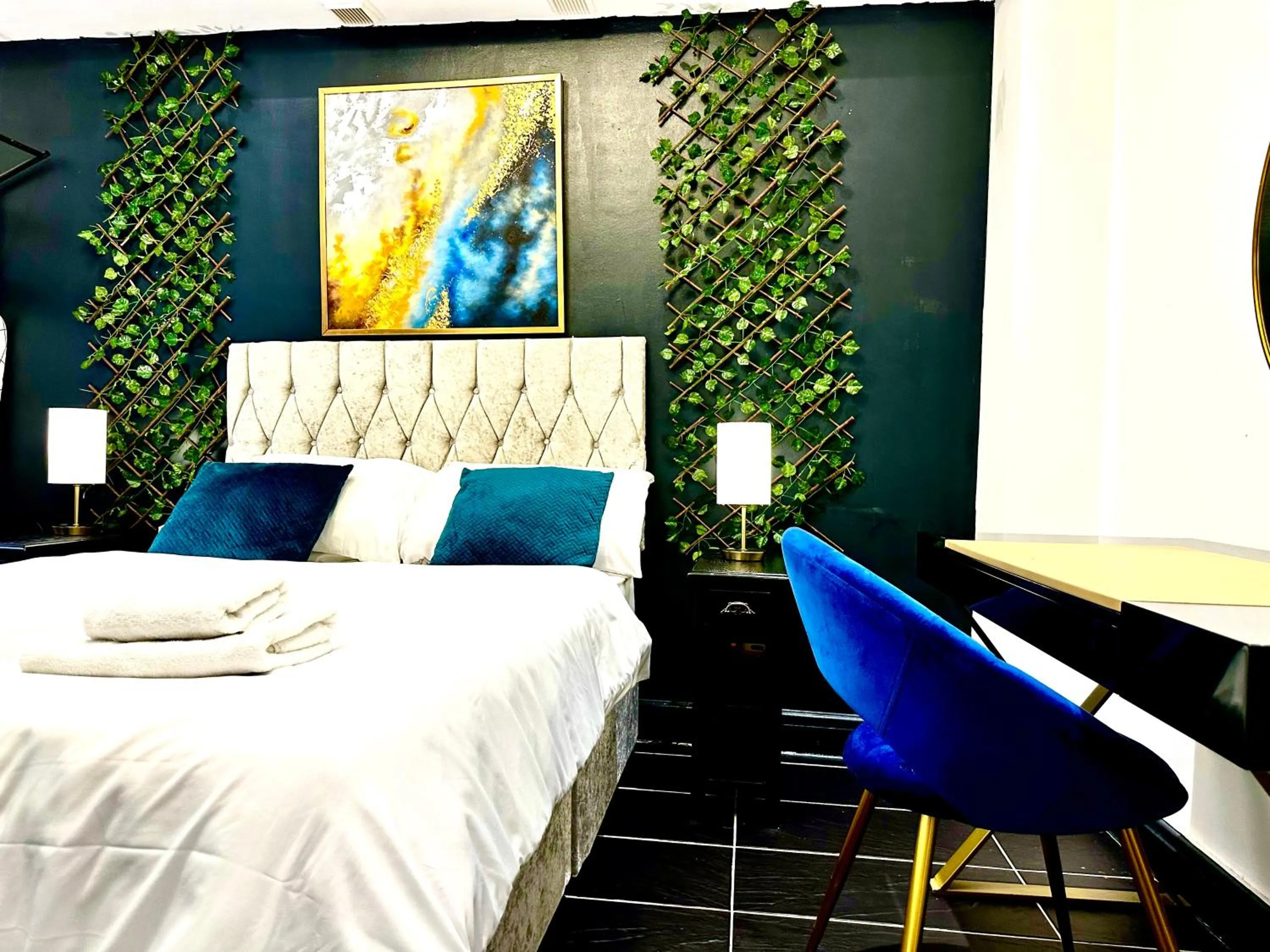 Bed in Duke and Duchess Apartments and Rooms - Private in Room Hot Tub Suites