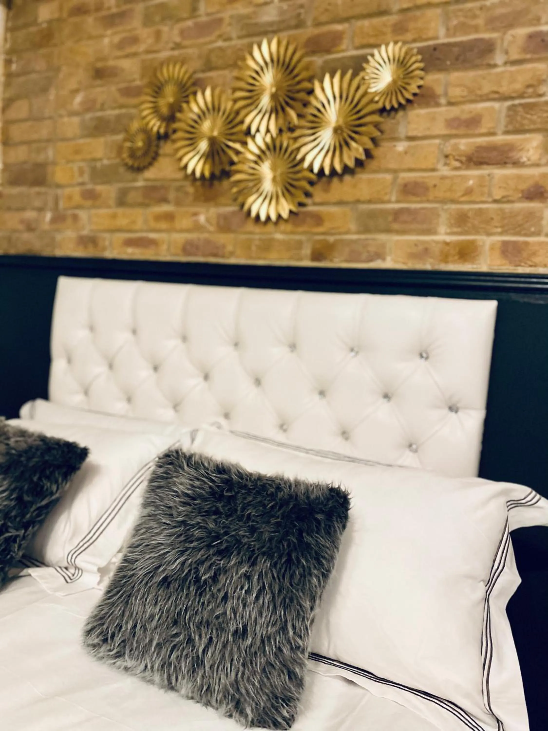 Bed in Duke and Duchess Apartments and Rooms - Private in Room Hot Tub Suites