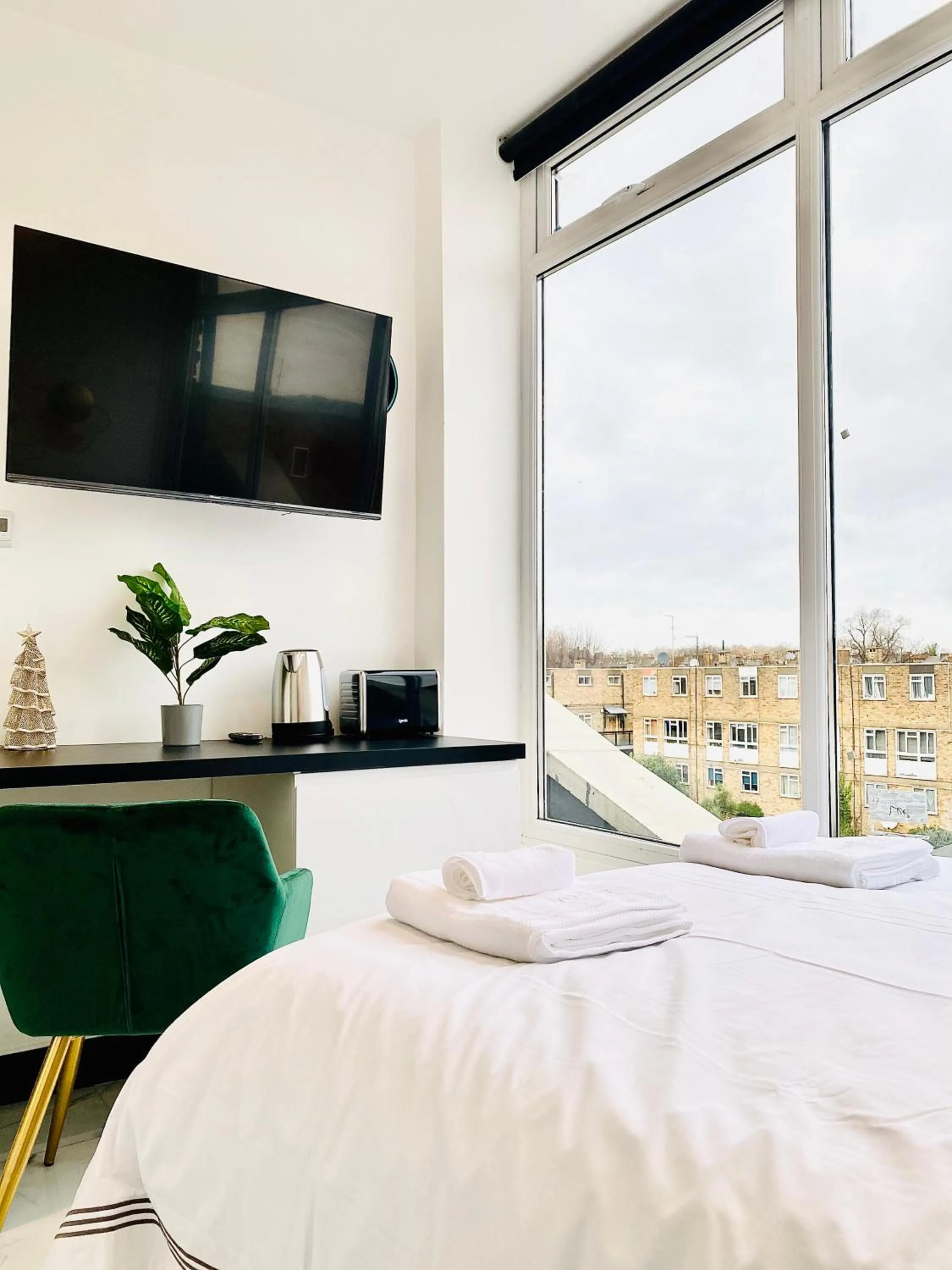 Bed in Duke and Duchess Apartments and Rooms - Private in Room Hot Tub Suites