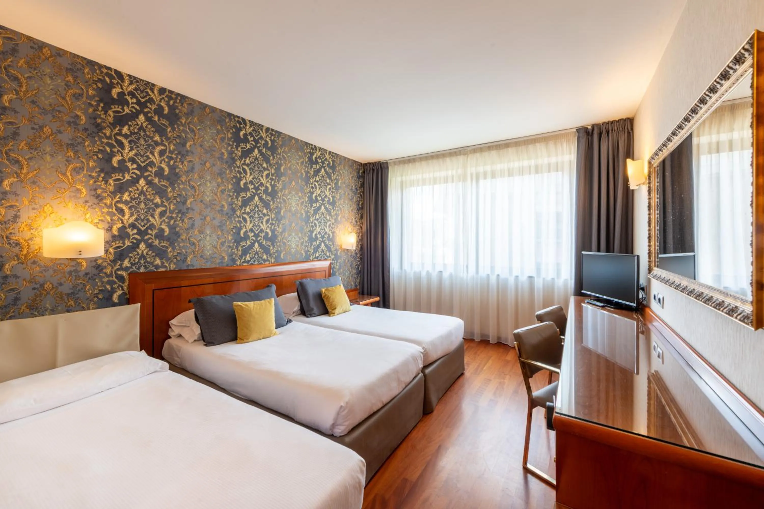 Bed in Hotel Palace Verona