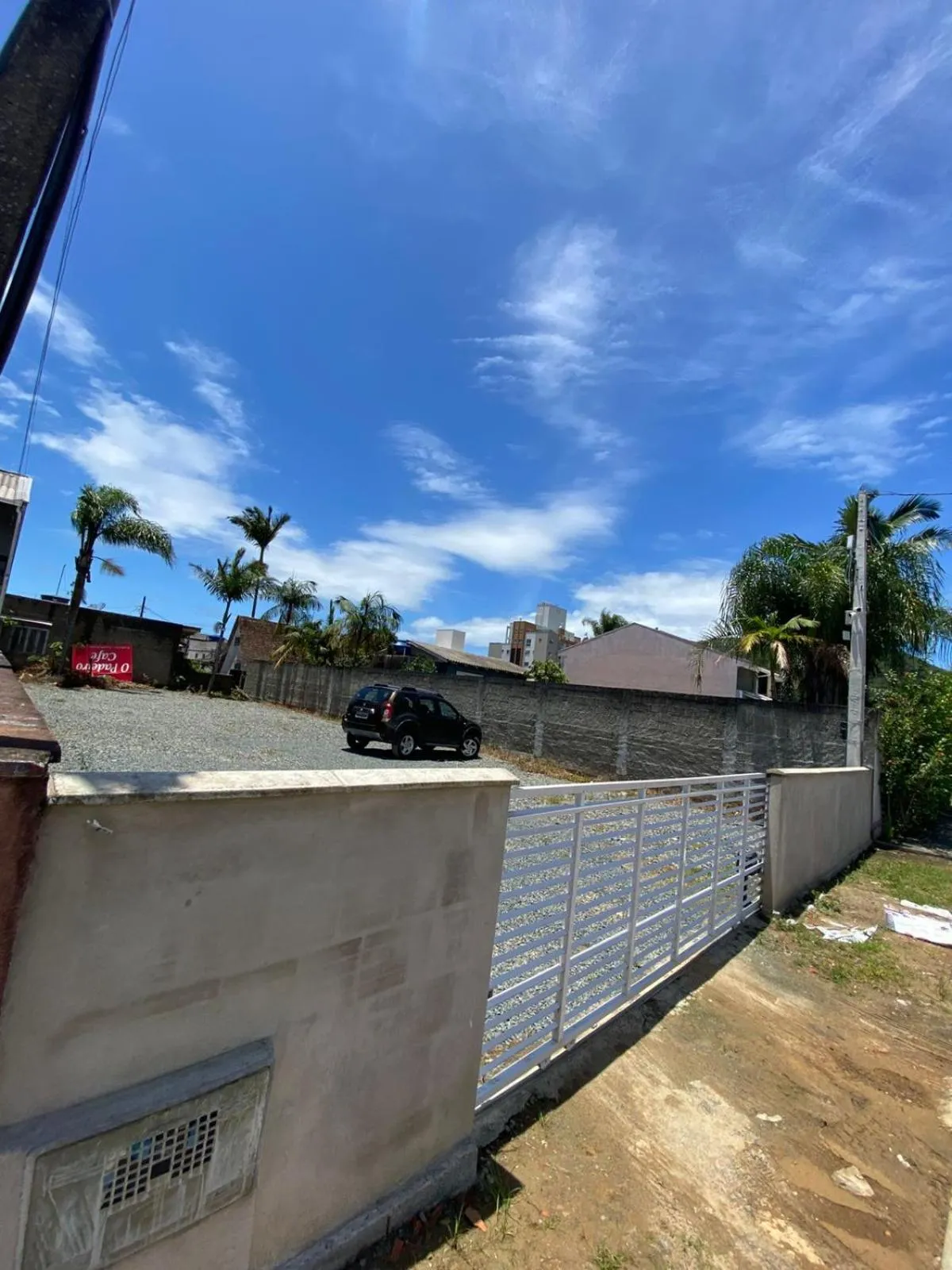 Parking in Pousada Safari