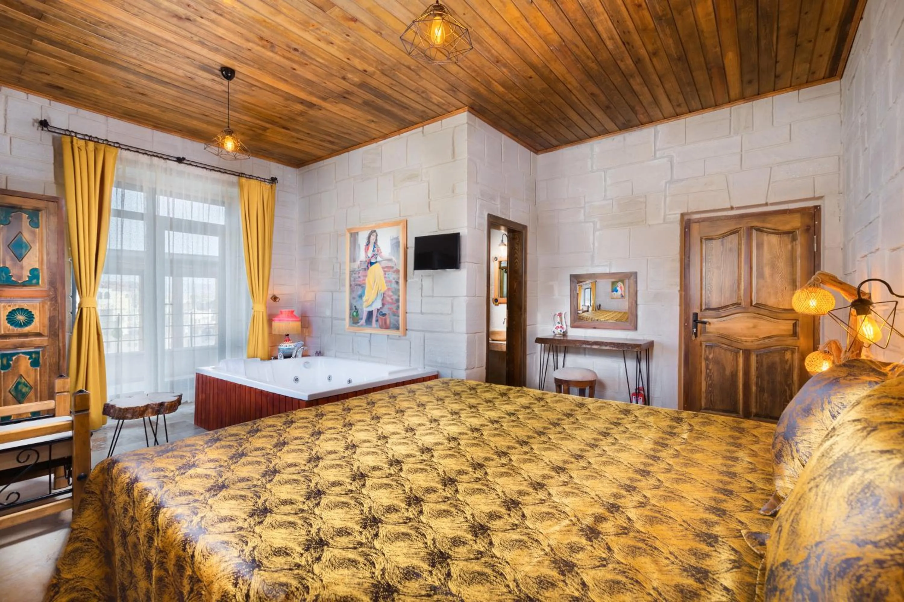 Photo of the whole room, Bed in Megaron Cave Hotel Cappadocia